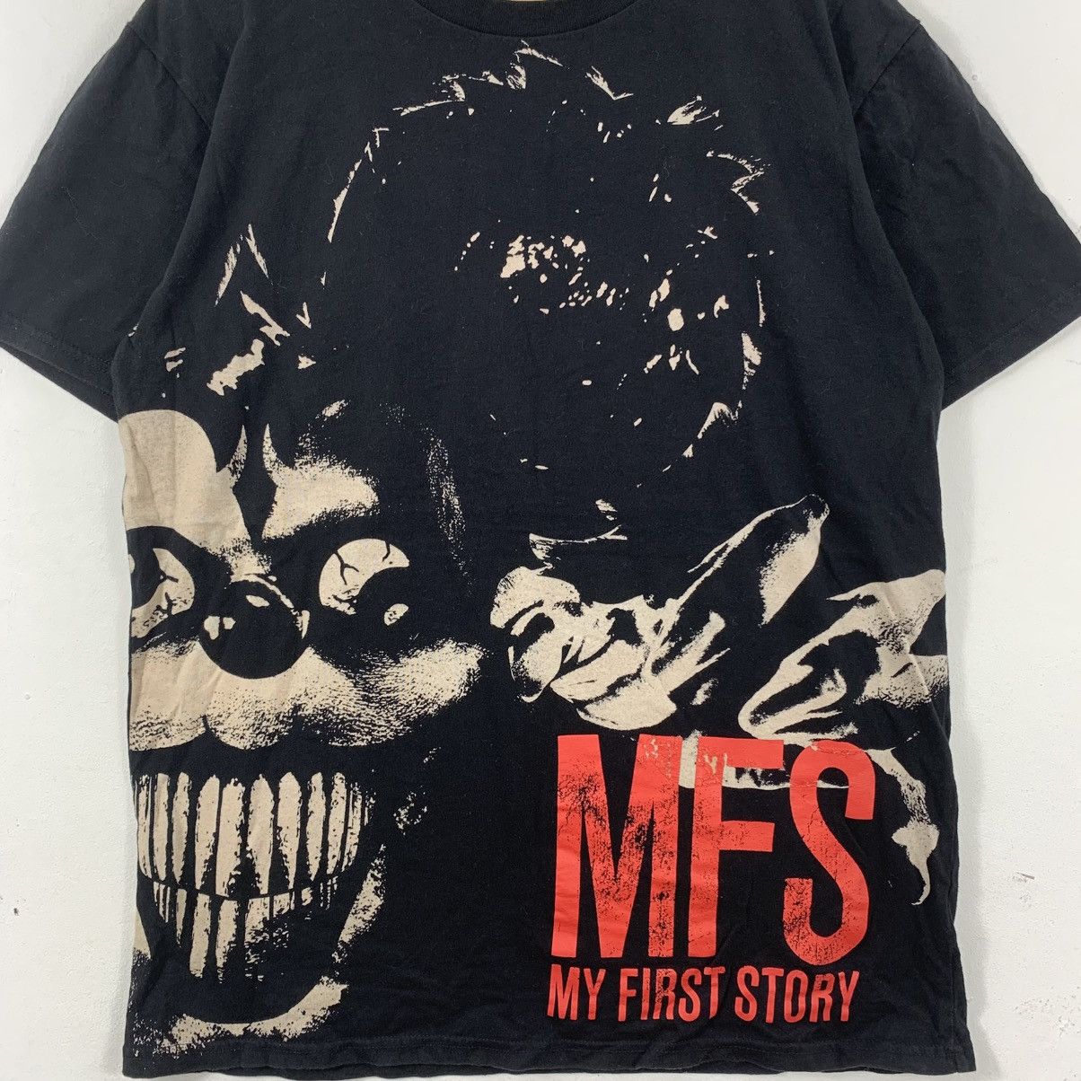 Japanese Brand MY FIRST STORY Mfs Japanese Rock Band Short Sleeve Tshirt Size US L / EU 52-54 / 3 - 4 Thumbnail