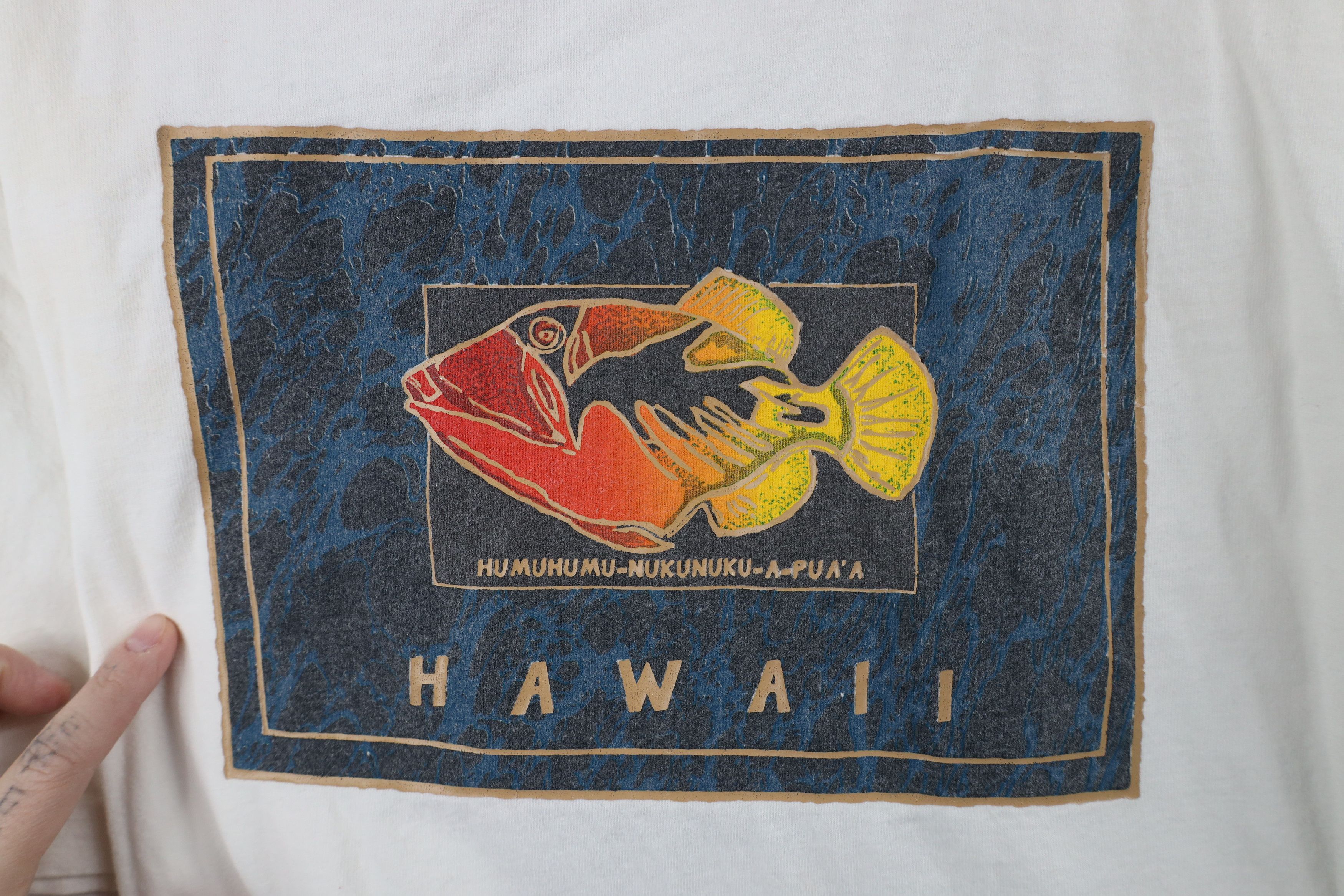 Vintage Vintage 90s Streetwear Hawaii Fish Short Sleeve T-Shirt USA Size US XL / EU 56 / 4 - 4 Thumbnail