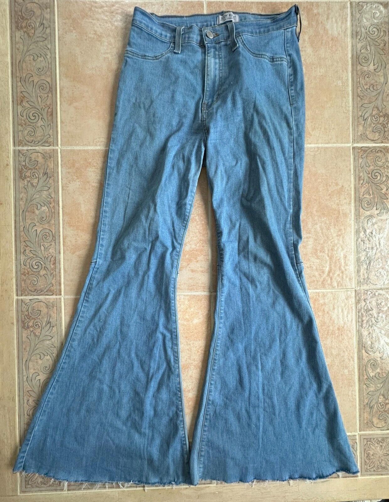 Designer Judy blue los angeles Jeggings wide bottom distressed 11/30 Size 30" / US 8 / IT 44 - 1 Thumbnail