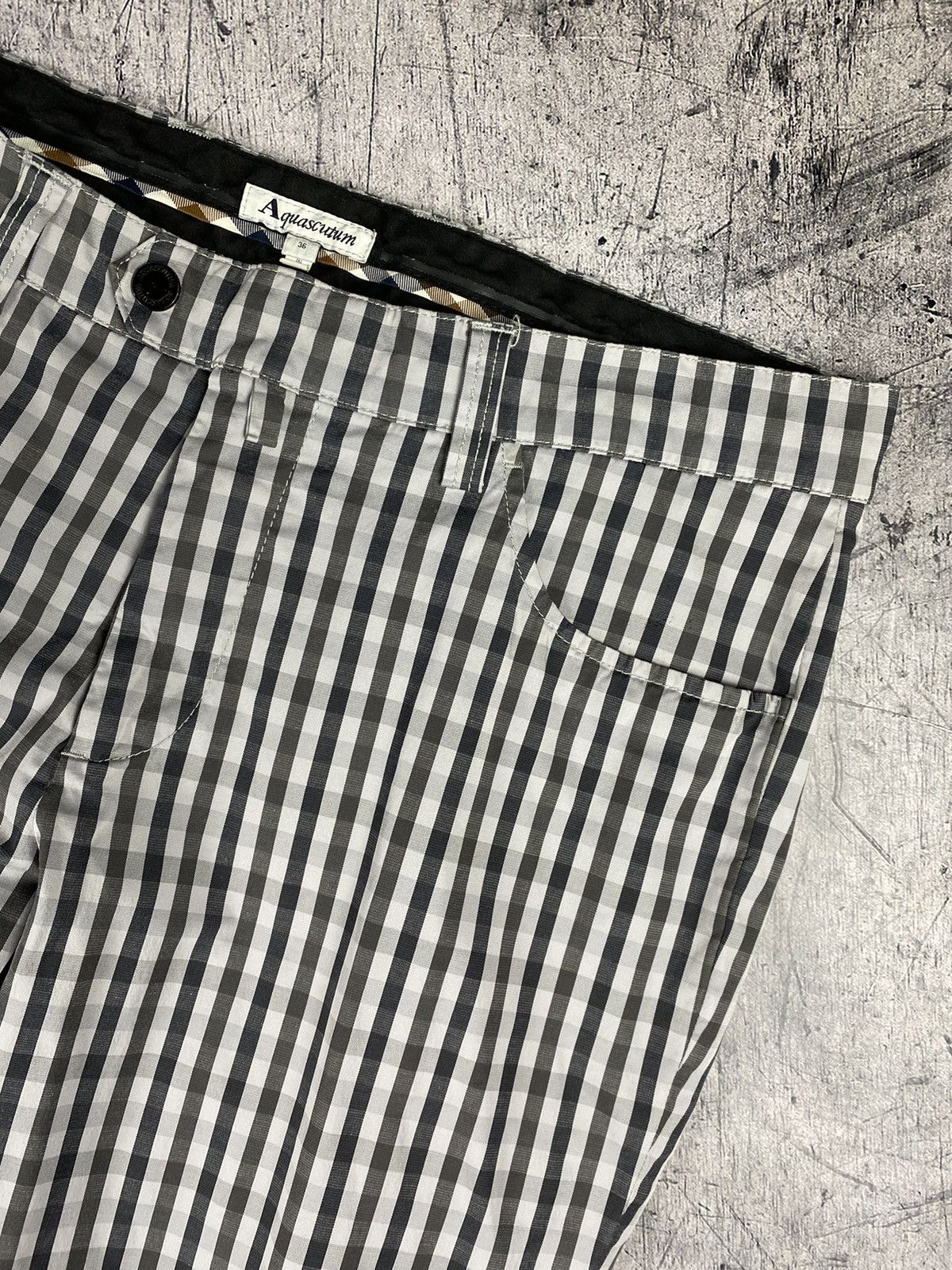 Aquascutum Vintage Aquascutum Check Cropped Casual Pants Size US 36 / EU 52 - 5 Thumbnail