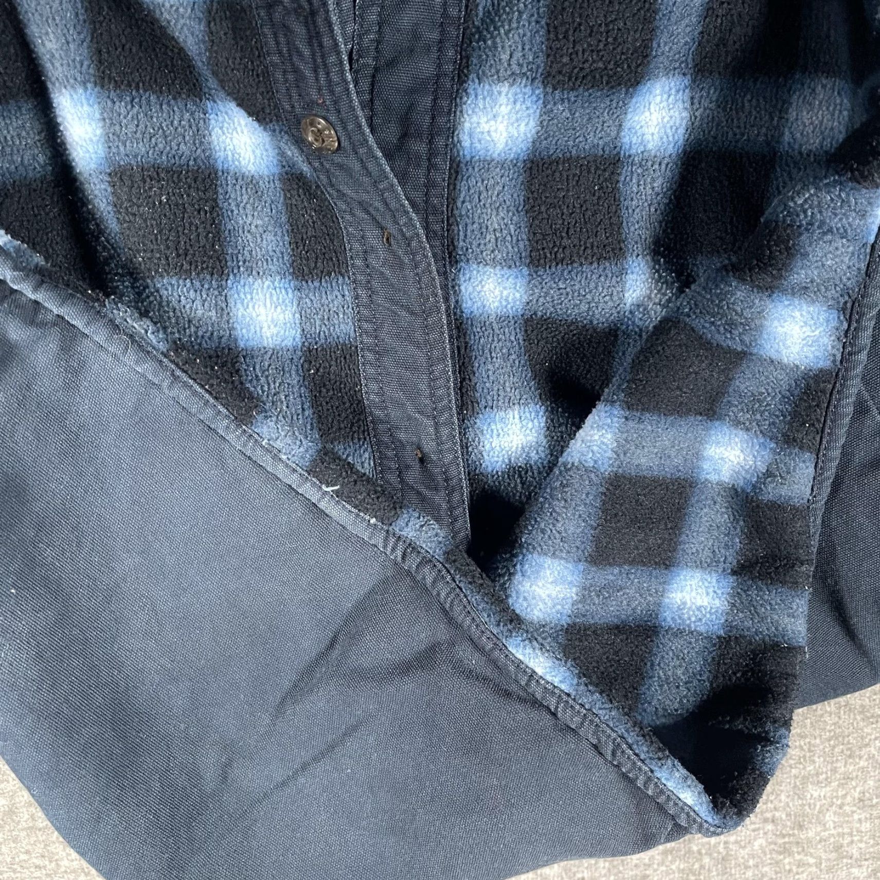 Levi's VINTAGE Levi's Shirt Jacket Mens M Navy Blue Fleece Lined Plaid Quilted Sleeve Button Front Size US M / EU 48-50 / 2 - 5 Thumbnail