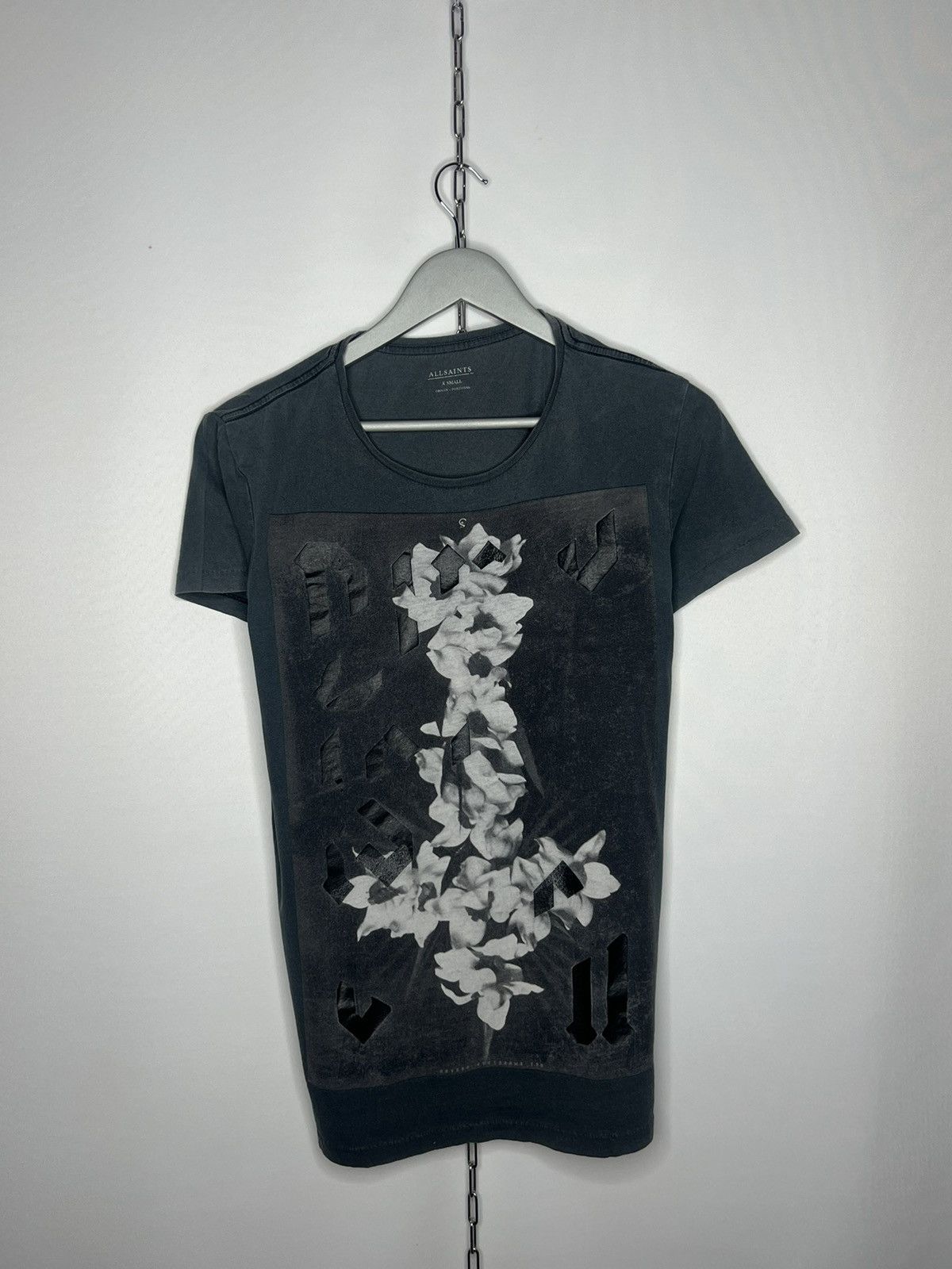 Allsaints × Vintage 🔥Vintage AllSaints Big Logo Art T-Shirt Tee Rare Hype 🔥 Size US XS / EU 42 / 0 - 1 Thumbnail