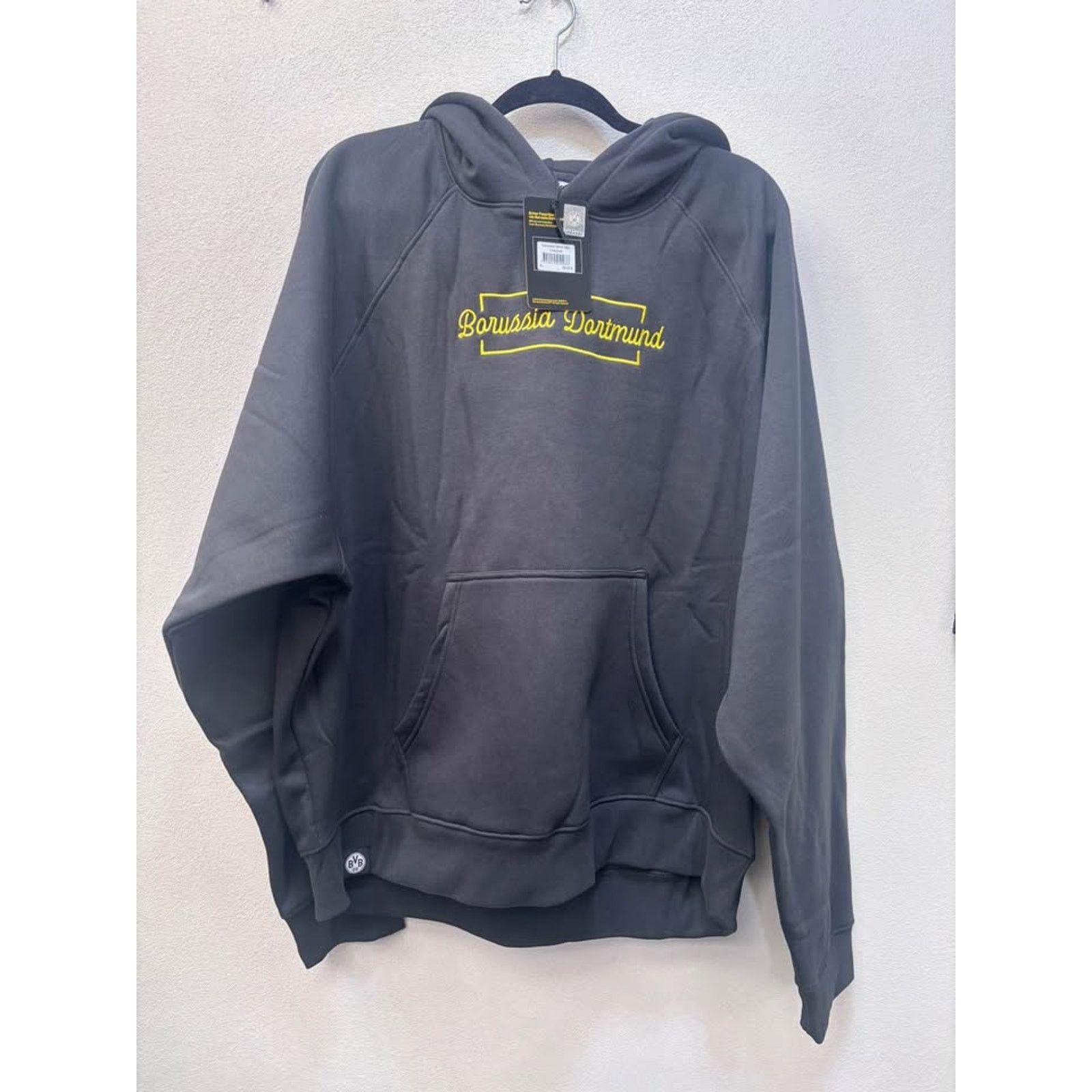 Other Borussia Dortmund XL Hoodie - NWT Size US XL / EU 56 / 4 - 1 Thumbnail