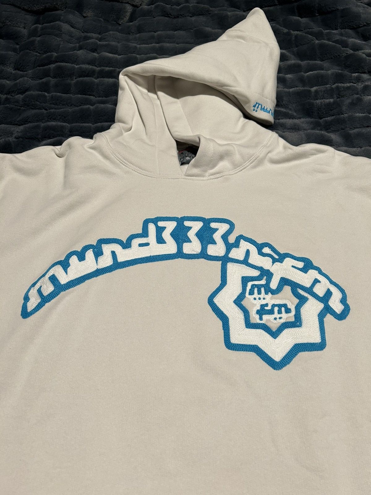 murd333r.fm Billy Hoodie Ice murd333r.fm send me offers Size US XL / EU 56 / 4 - 2 Thumbnail