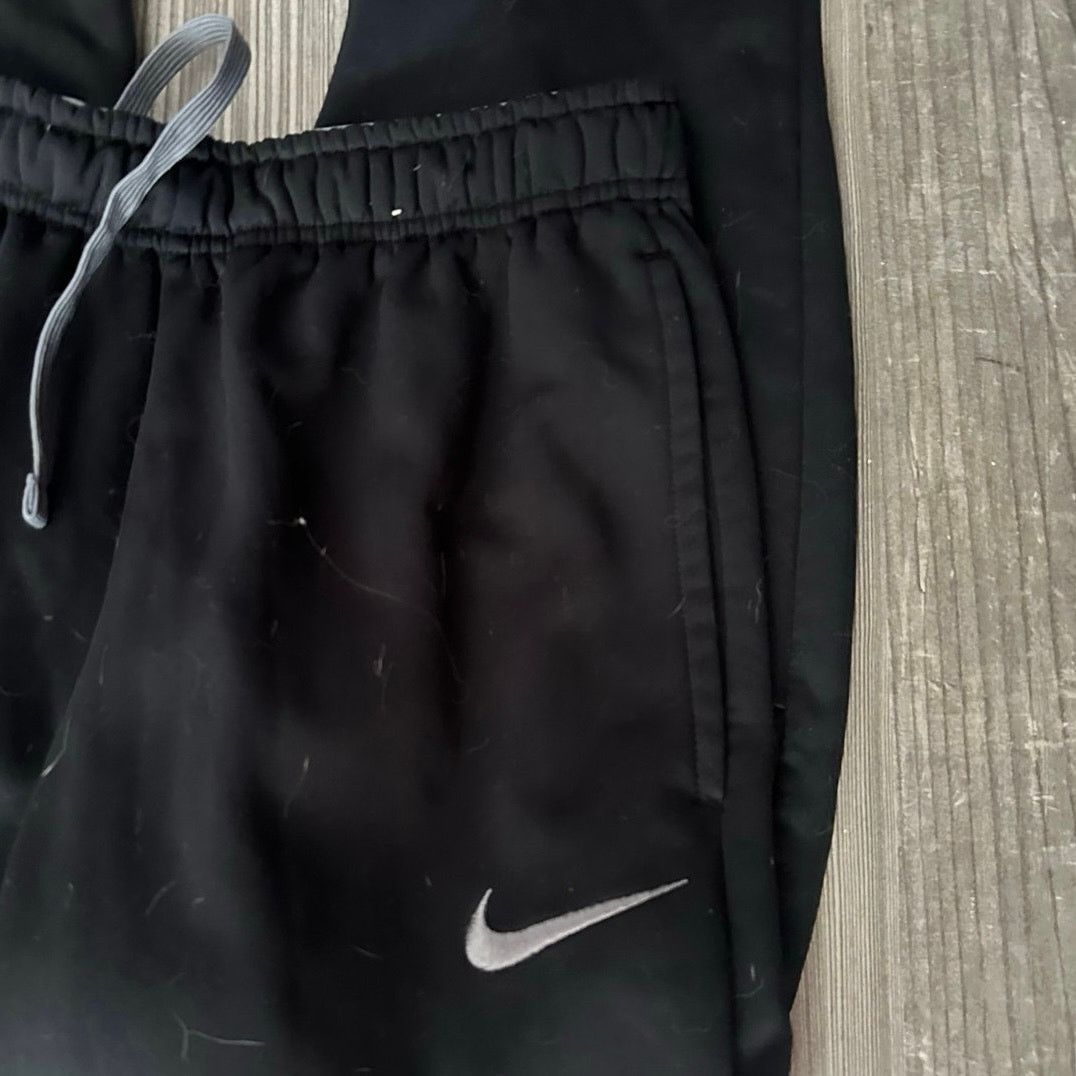 Nike nike therma fit black sweatpants Size 30" / US 8 / IT 44 - 3 Thumbnail