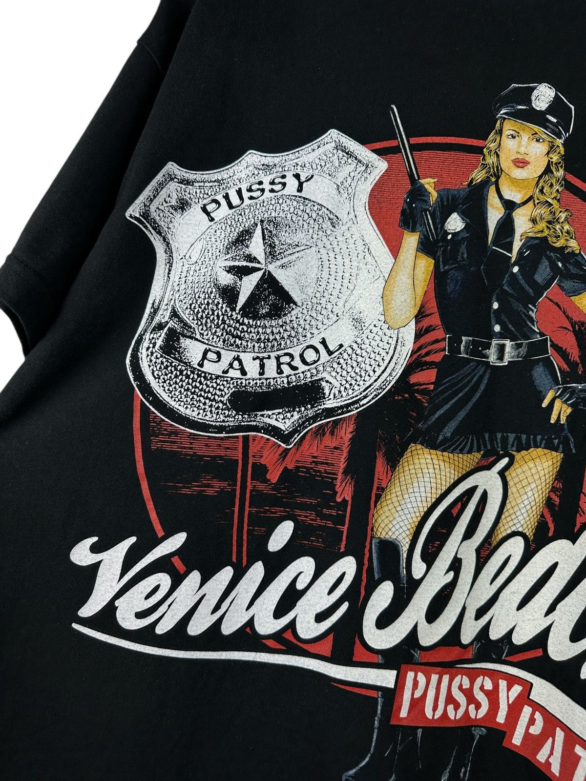 Other Vintage Y2K Pussy Patrol Sheriff Venice Beach Funny T-Shirt Size US L / EU 52-54 / 3 - 8 Thumbnail