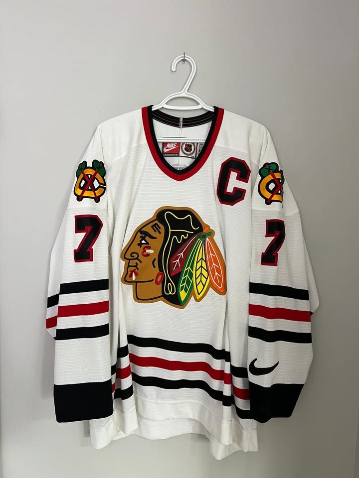 Nike Vintage Nike NHL Chicago Blackhawks Chelios Hockey Jersey Size US L / EU 52-54 / 3 - 1 Thumbnail