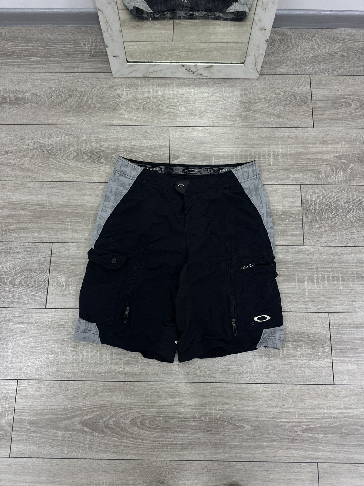 Oakley Oakley Vintage 90s Mountain Bike Shorts Size US 36 / EU 52 - 2 Thumbnail