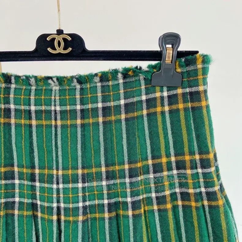 Balenciaga Balenciaga Tartan Pleated Skirt Size 35" - 4 Thumbnail