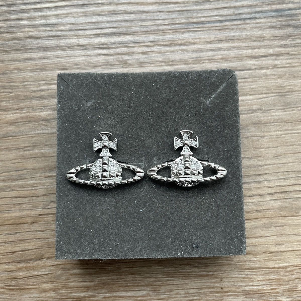 Palace × Vivienne Westwood Palace x Vivienne Westwood Orb Earrings