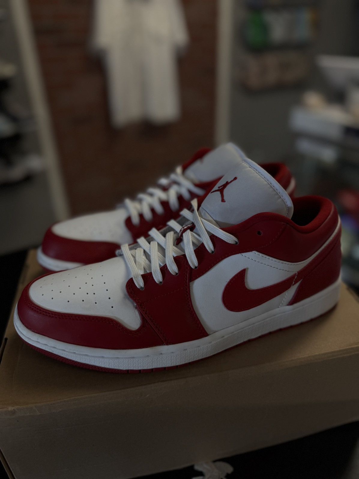 Jordan Brand × Nike Jordan 1 Low Too Gym Red Size 11 Clean Condition Size US 11 / EU 44 - 4 Thumbnail