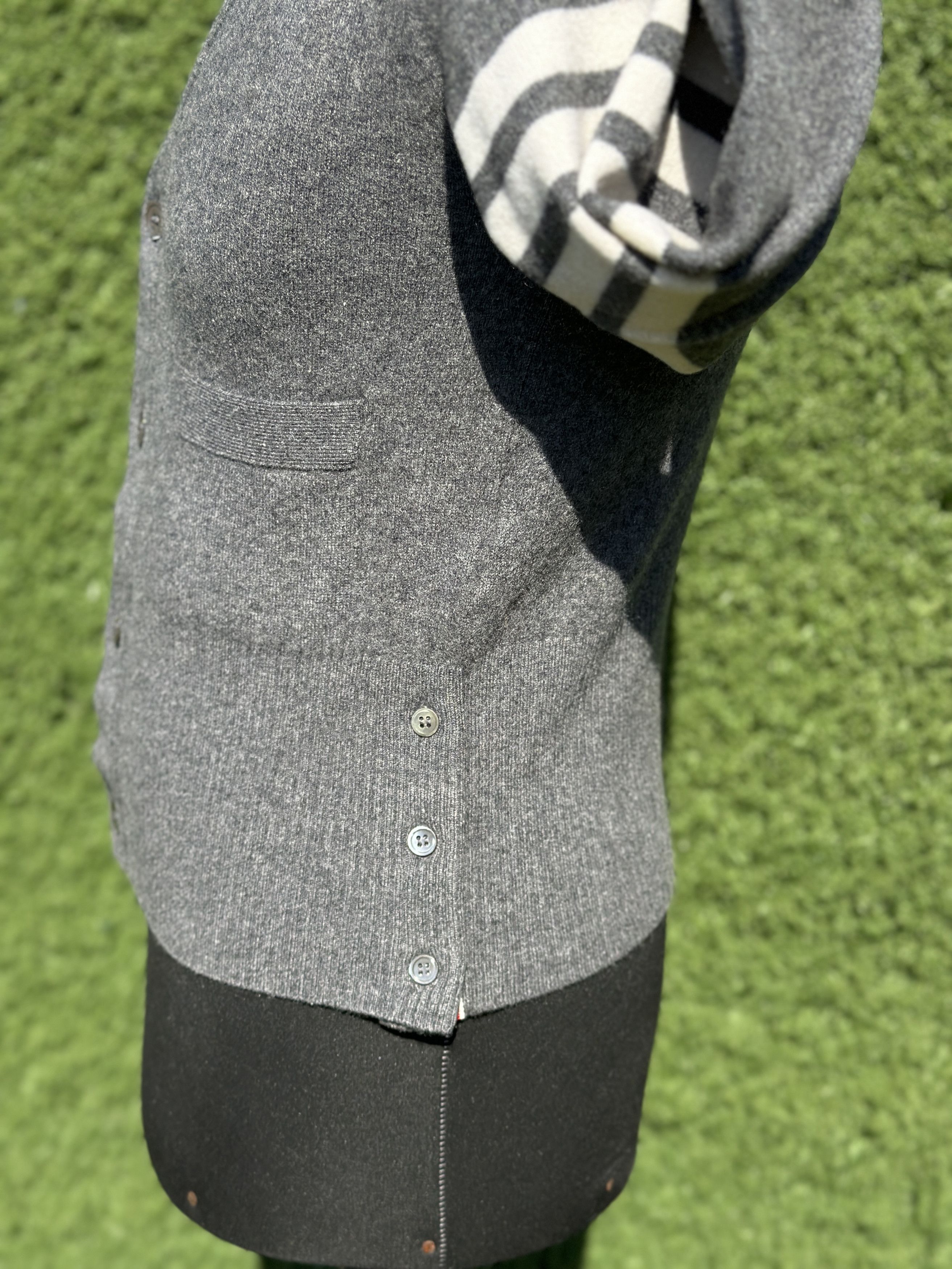 Thom Browne Thom Browne Cashmere 4-Bar Stripe Cardigan Size 2 Scotland Size US M / EU 48-50 / 2 - 20 Thumbnail