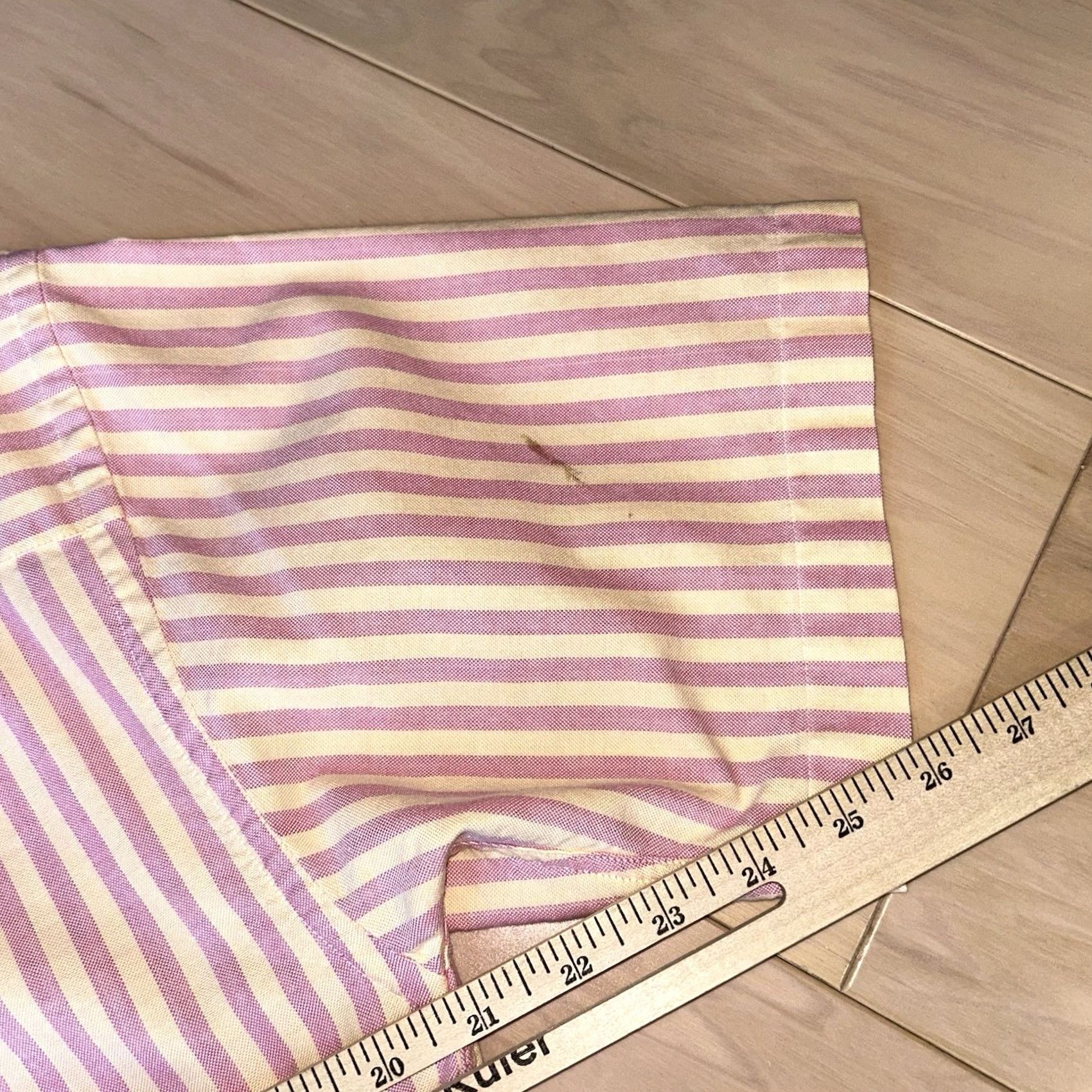 Vintage VINTAGE L.L. Bean Button-Down Shirt Striped Short Sleeve Men’s Small Cream / Pink Knit Cotton Regular Pockets 90s Theme Mens Size US S / EU 44-46 / 1 - 6 Thumbnail