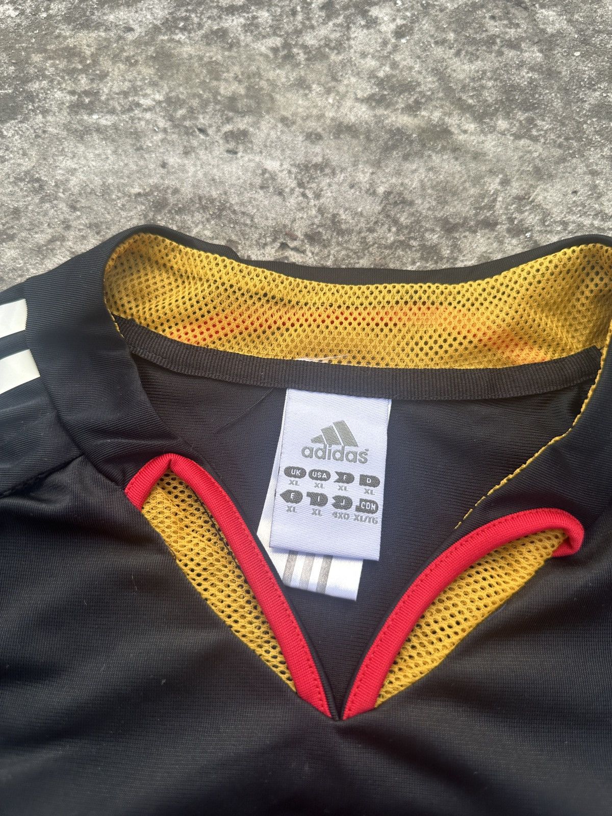 Adidas Adidas Germany Black Soccer Jersey Blokecore XL Rare VTg Size US XL / EU 56 / 4 - 4 Thumbnail