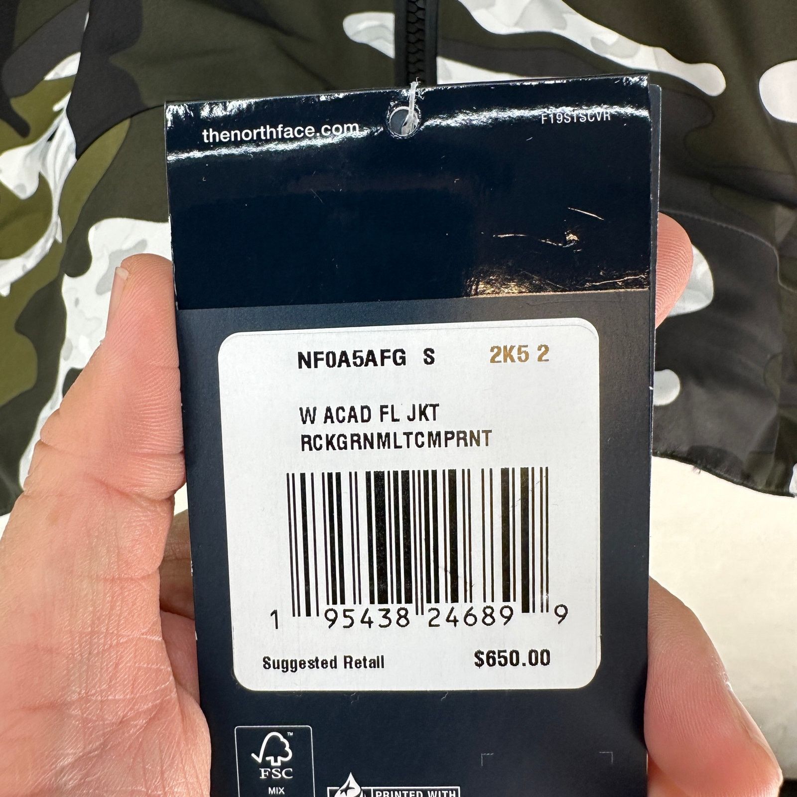 The North Face THE NORTH FACE WOMEN'S SMALL A-CAD FUTURELIGHT JACKET CAMO Size S / US 4 / IT 40 - 9 Thumbnail