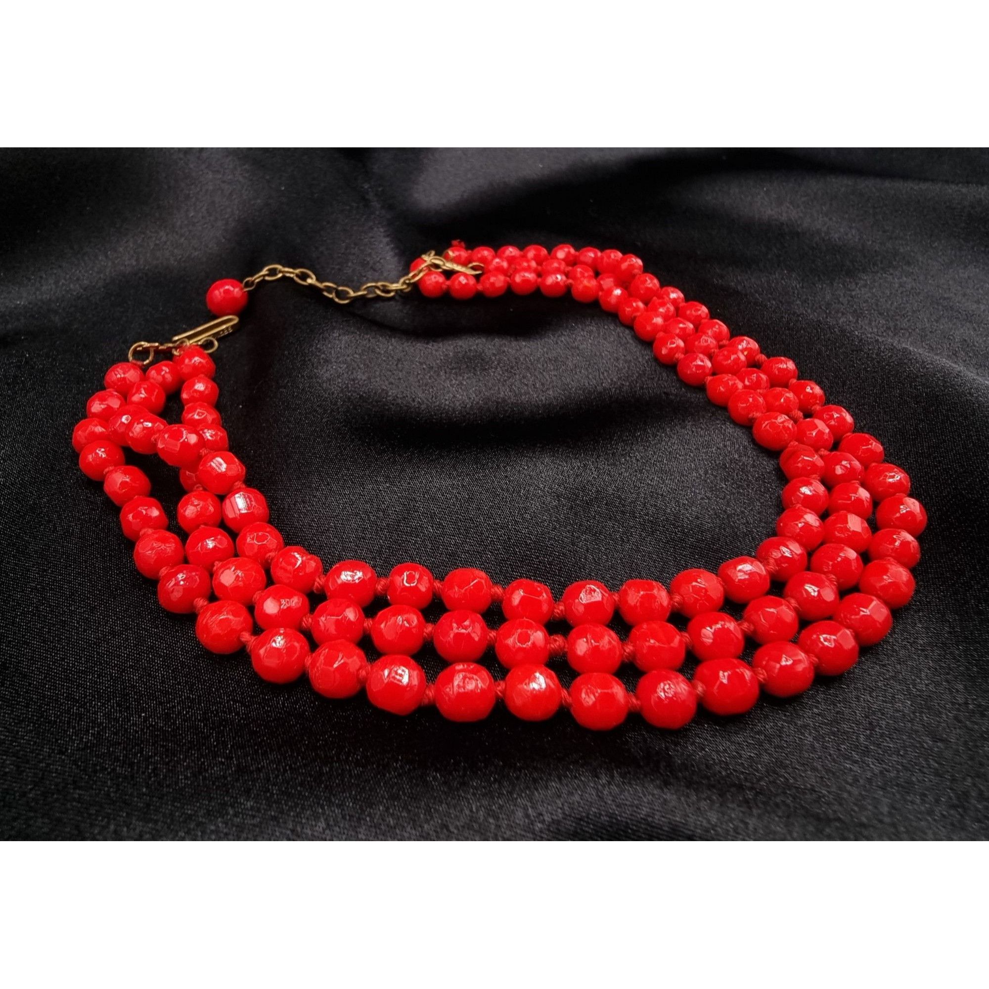 Vintage Vintage 1950s-1960s WEST GERMANY Red Choker Necklace Size ONE SIZE - 2 Thumbnail