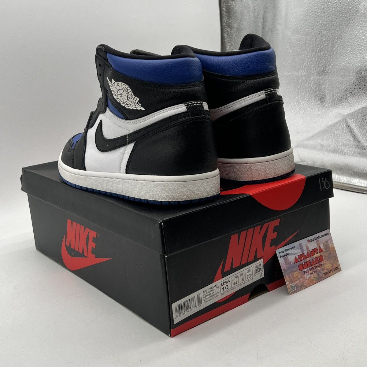 Nike Air Jordan 1 high Royal toe Size US 10 / EU 43 - 4 Thumbnail