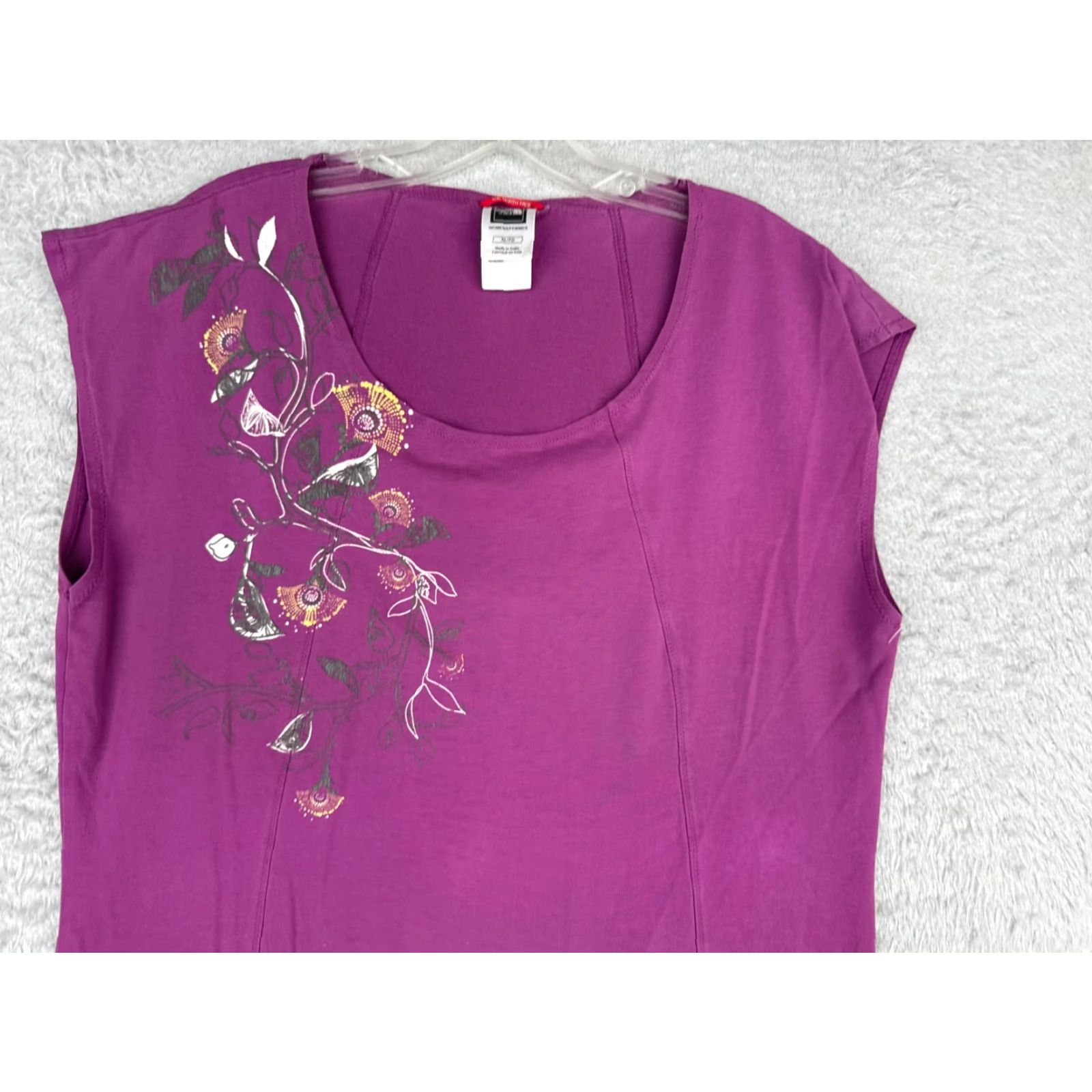 The North Face The North Face Shirt Women XL Purple Floral Tank Sleeveless Scoop Neck Casual Cotton Blend Jersey Size XL / US 12-14 / IT 48-50 - 4 Thumbnail