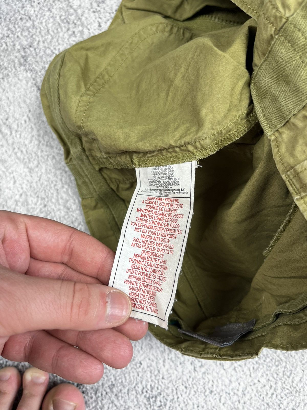Nike × Vintage Nike cargo shorts vintage size m Size US 34 / EU 50 - 12 Thumbnail