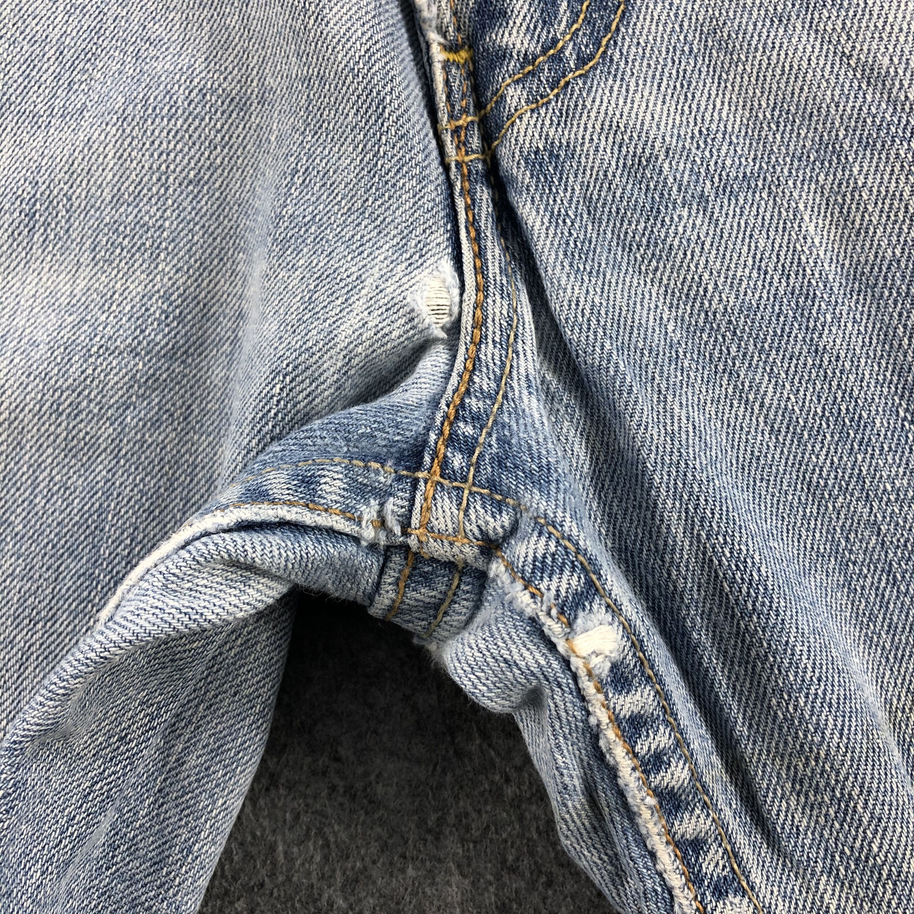 Levi's Vintage 90s Light Wash Levis 527 Jeans-J2055 Size US 34 / EU 50 - 13 Thumbnail