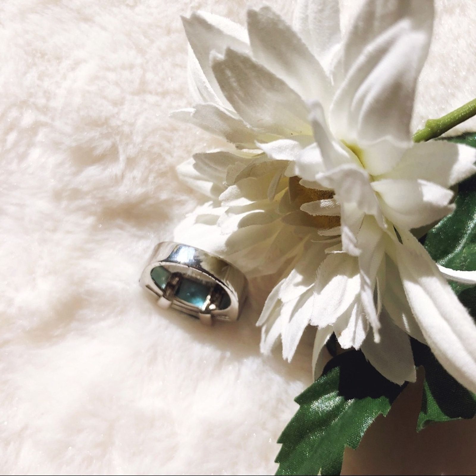 Other Sterling Silver Blue Crystal Band Ring Size ONE SIZE - 5 Thumbnail