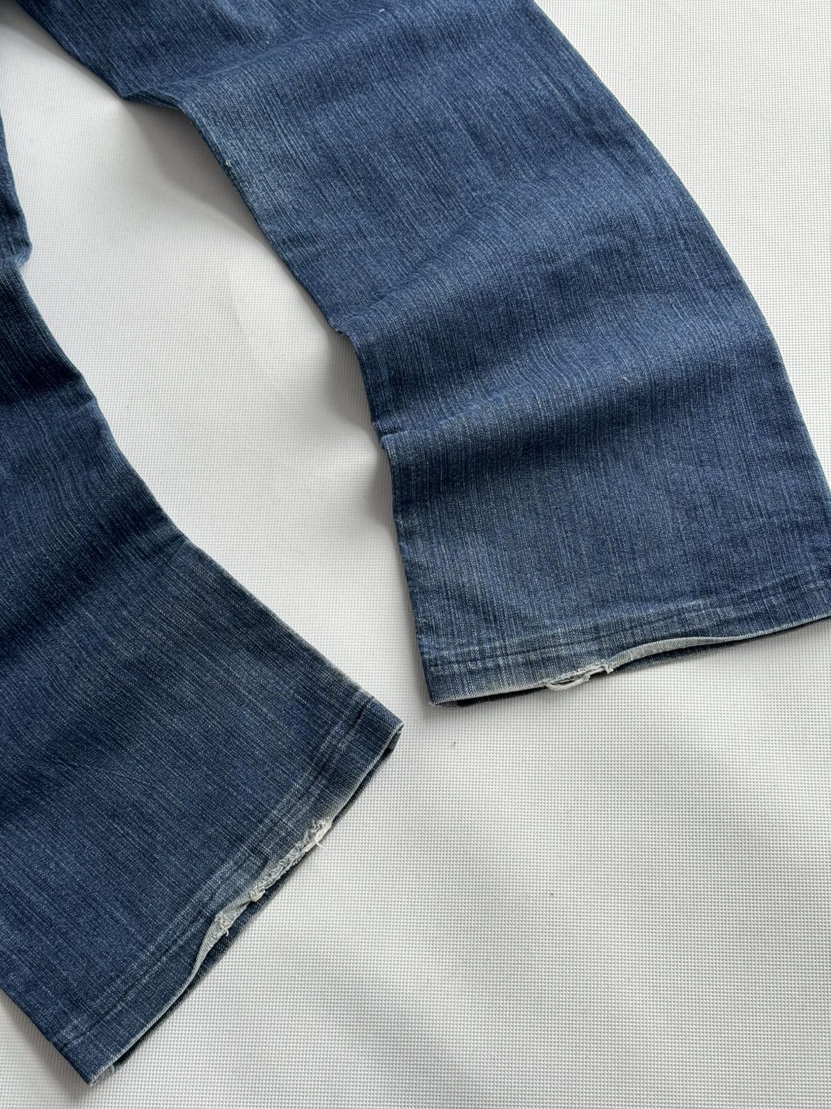 Victoria Beckham RARE VICTORIA BECKHAM FLARE JEANS Y2K If six was nine style Size 27" / US 4 / IT 40 - 20 Thumbnail