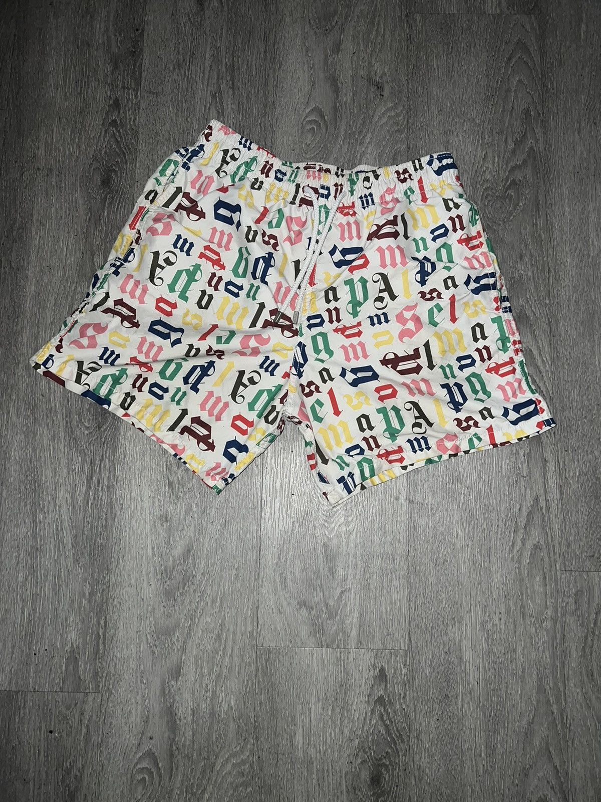 Palm Angels Palm Angels Monogram swim trunks Size US 30 / EU 46 - 2 Thumbnail