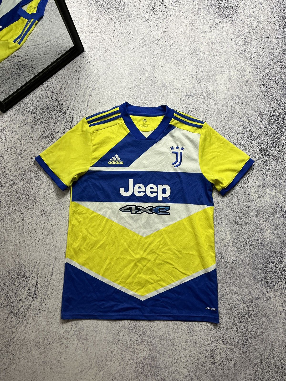 Adidas Adidas Juventus 2021-2022 Third Football Jersey Soccer Shirt Size US M / EU 48-50 / 2 - 1 Thumbnail