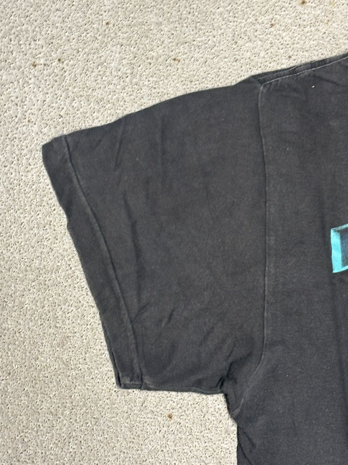 Vintage 1991 Terminator 2 promo tshirt Size US L / EU 52-54 / 3 - 4 Thumbnail