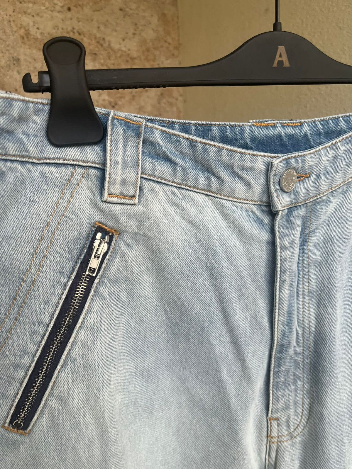 Vetements Triple Zip Baggy Jeans in Denim Light Blue Size US 30 / EU 46 - 9 Thumbnail