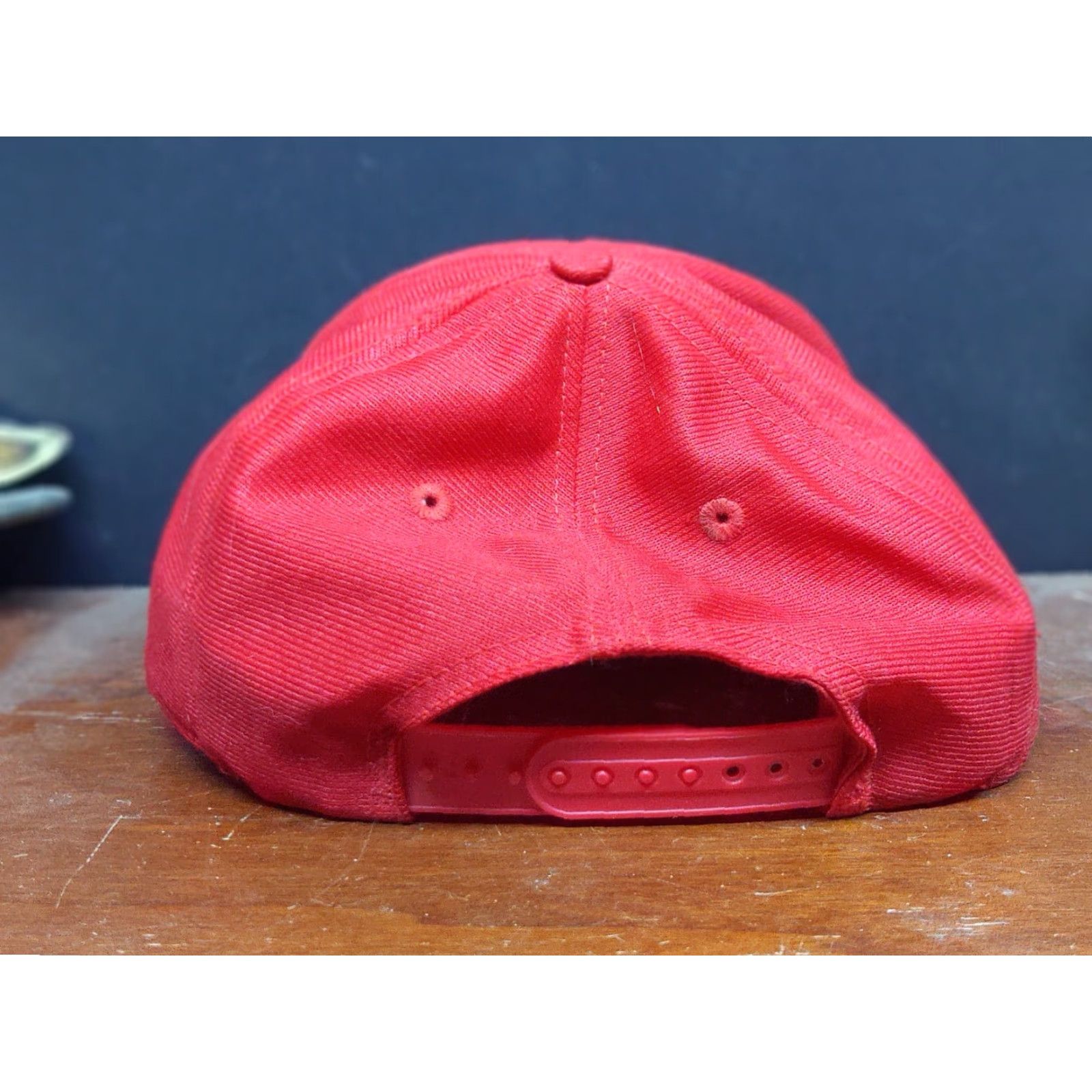 Vintage VINTAGE Eagle Crest USMC Marines Red Snap Back Hat Eagle Crest / Snapback / Hat / Men / Adjustable / Red / Twill / Polyester / Solid / Marine / 90s? Size ONE SIZE - 4 Thumbnail