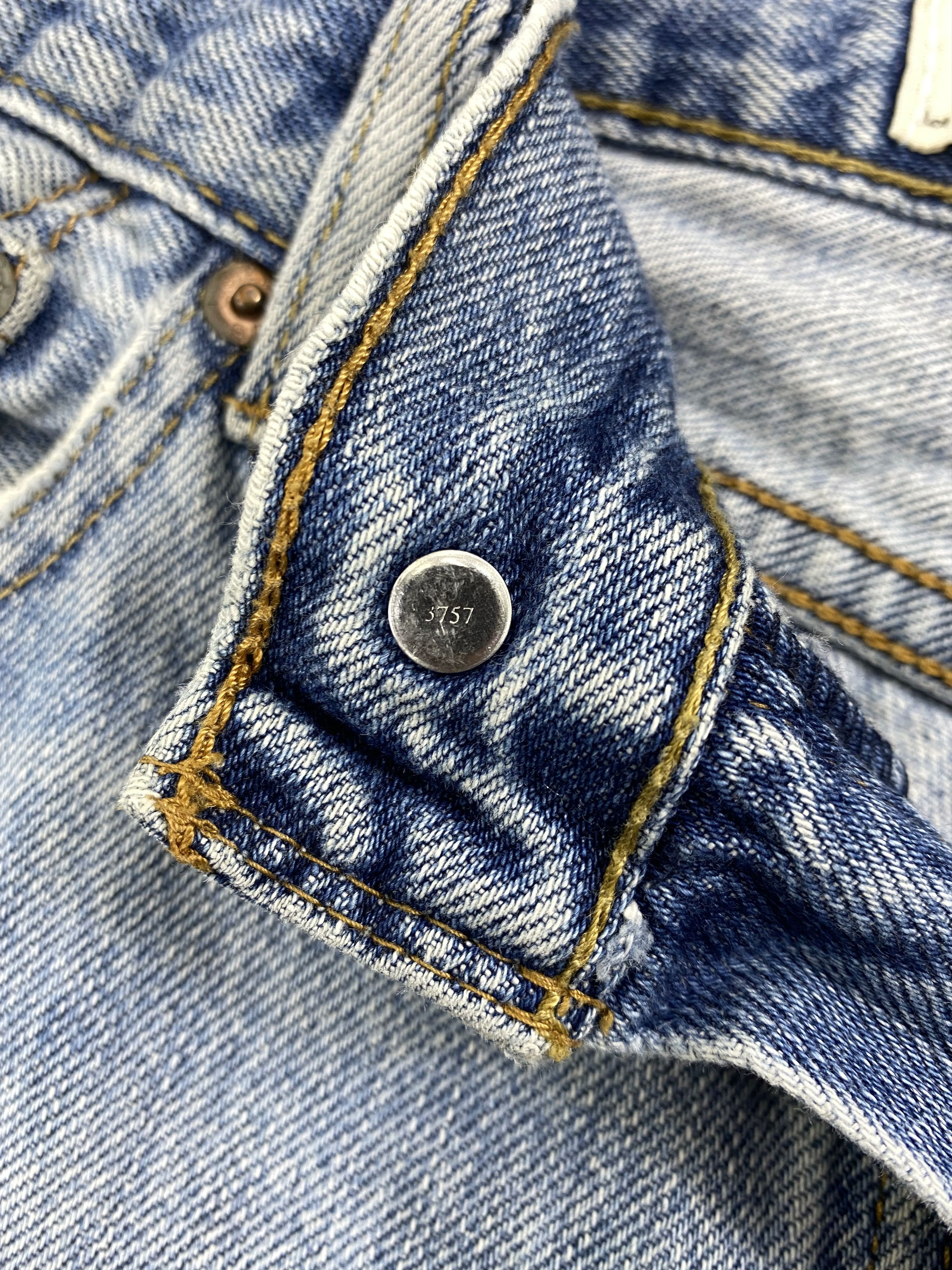 Japanese Brand Light Wash Vintage Levi's 505 Jeans 34x32 Denim -JN1211 Size US 34 / EU 50 - 7 Thumbnail