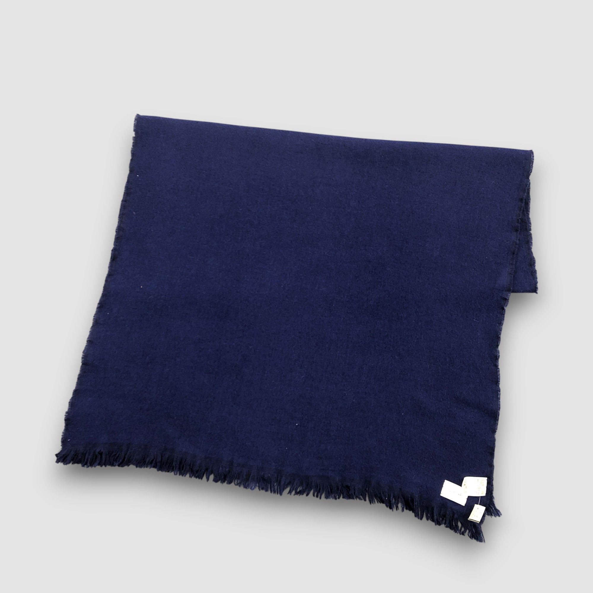Jil Stuart Vintage Jill Stuart Scarf Muffler Wool Fringe Winter Scarves Size ONE SIZE - 4 Thumbnail
