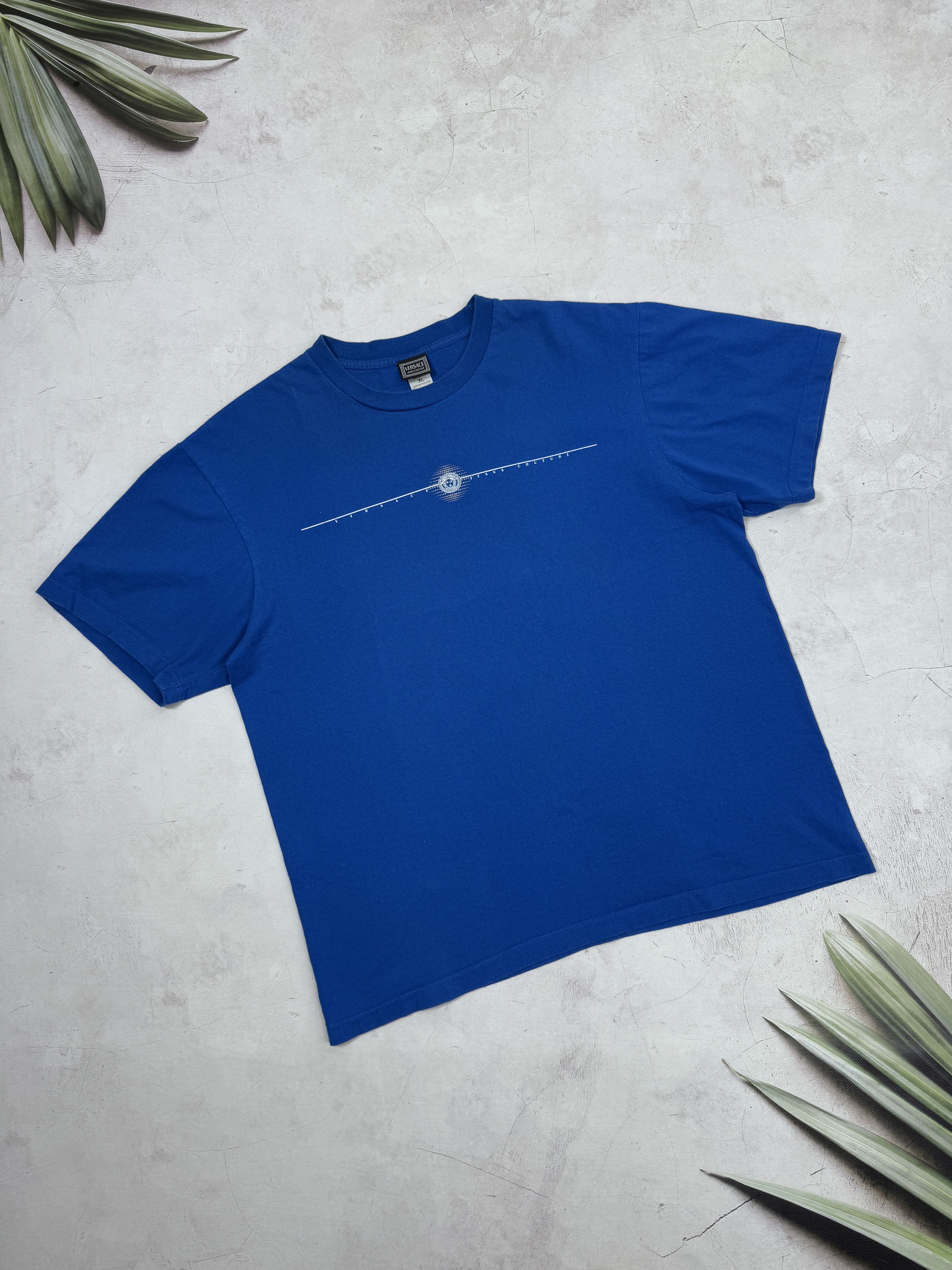 Versace × Versace Jeans Couture × Vintage Vintage Versace Jeans Couture T-Shirt Medusa Logo Size US XL / EU 56 / 4 - 2 Thumbnail