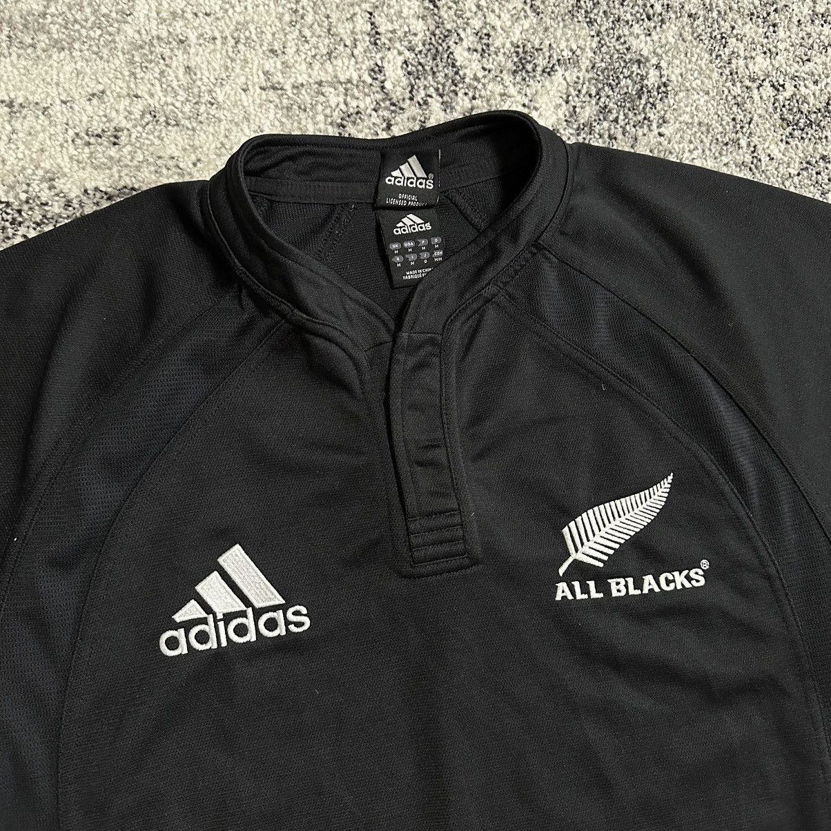 Adidas 2005 Adidas All Blacks Rugby Jersey Vintage rare Y2K Size US M / EU 48-50 / 2 - 3 Thumbnail