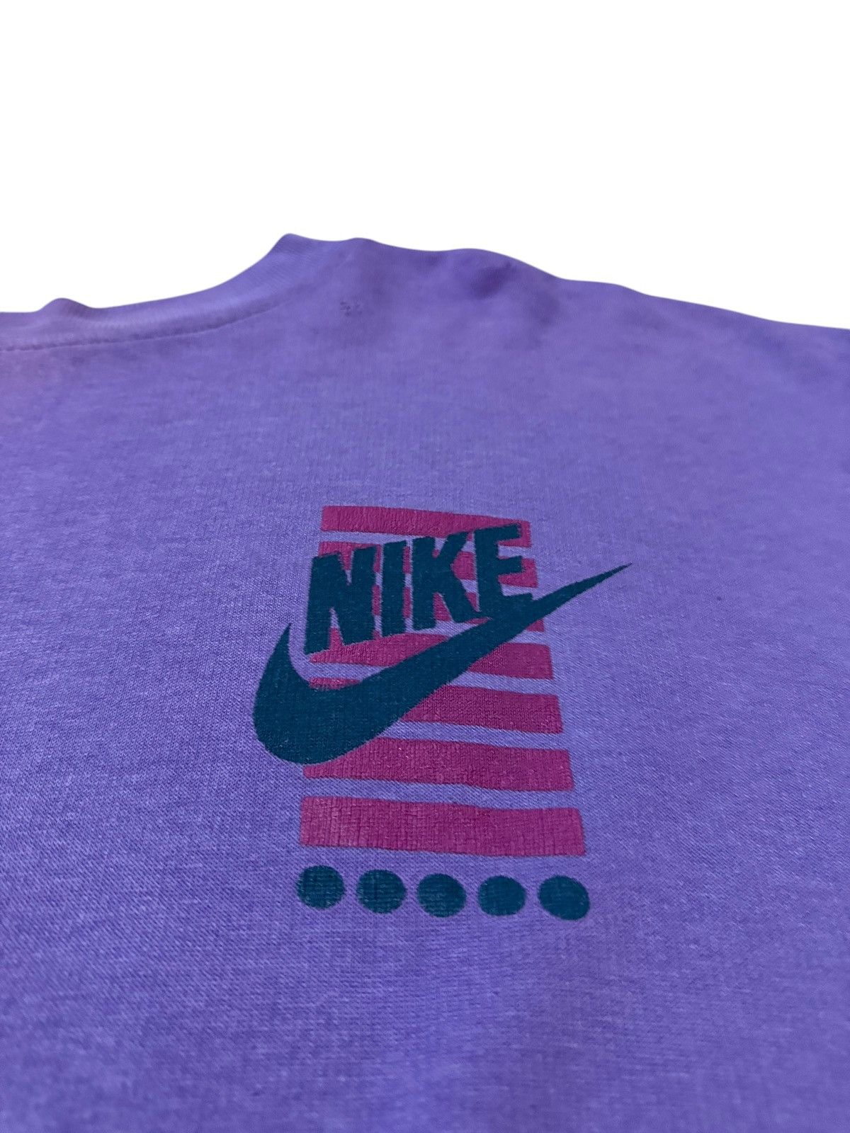 Nike × Vintage Vintage Nike Crewneck boxy Center Swoosh Logo Hype 90s Size US XL / EU 56 / 4 - 2 Thumbnail