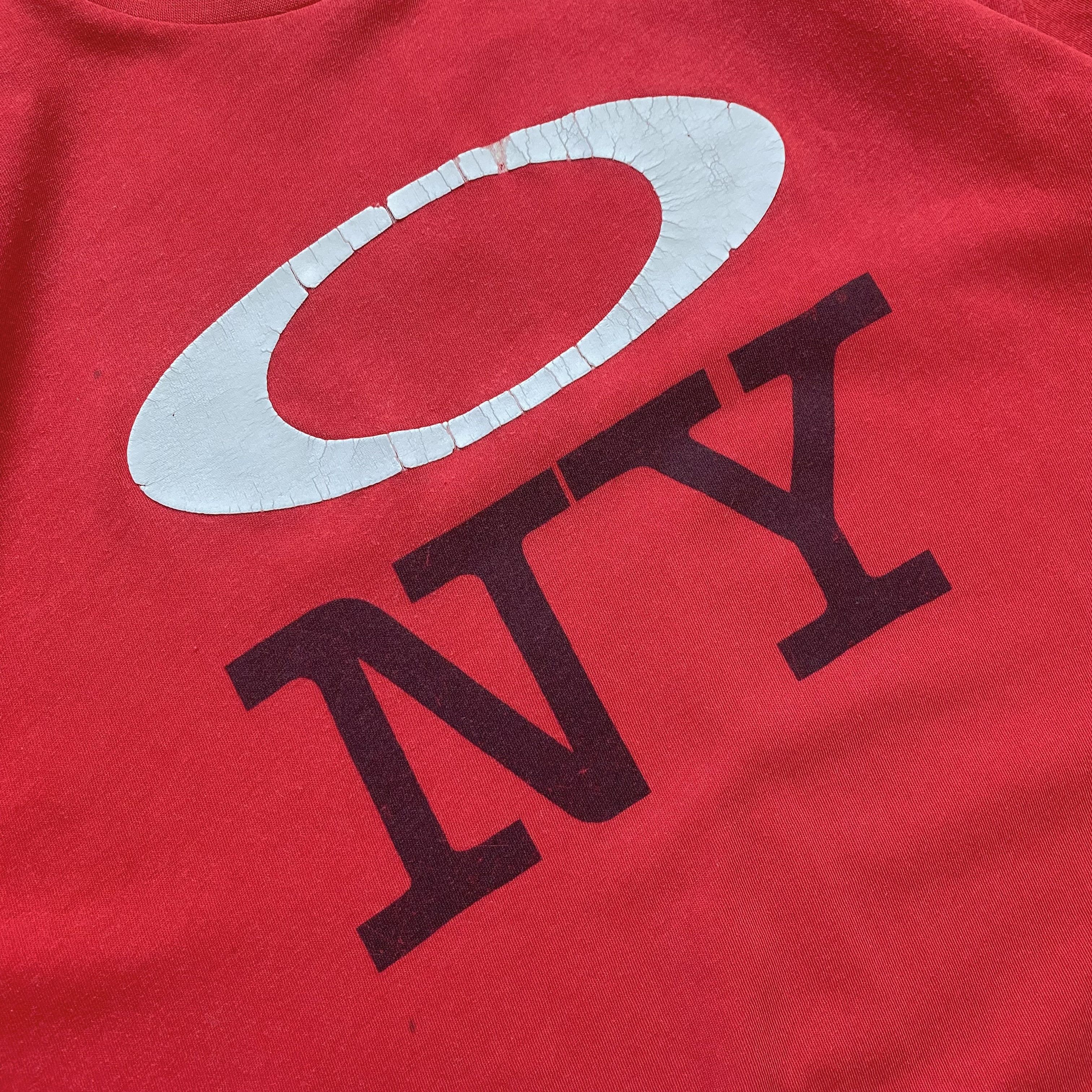 Oakley Vintage Faded Oakley tee Y2K I love NY New York Size US XL / EU 56 / 4 - 5 Thumbnail