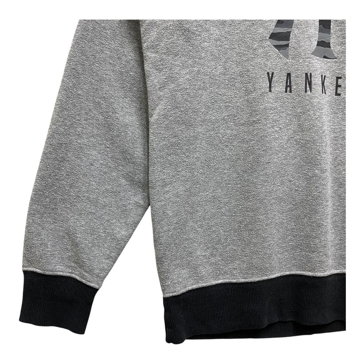 MLB Vintage MLB New York Yankees Sweatshirt Gray Camo Logo Large Size US L / EU 52-54 / 3 - 3 Thumbnail