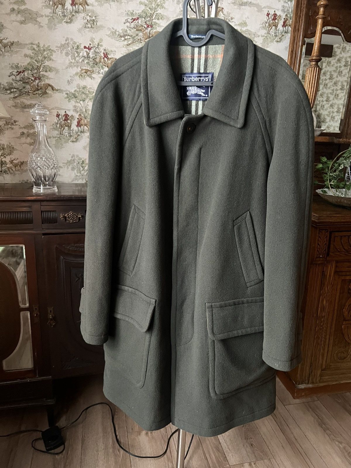 Burberry Vintage Burberrys' Wool Car Coat - Size L (Pre-2000s) Size US L / EU 52-54 / 3 - 2 Thumbnail
