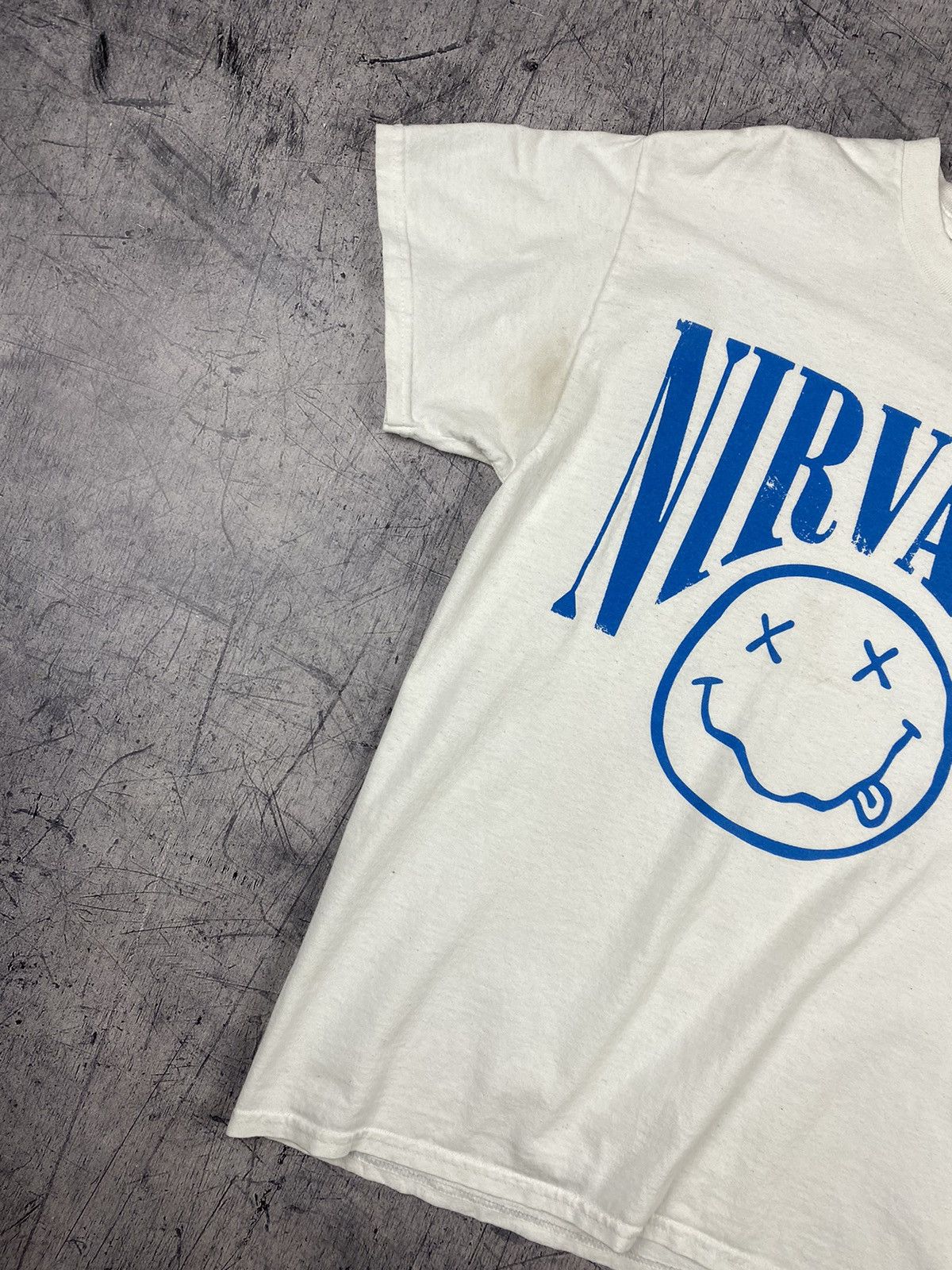 Band Tees Nirvana Kurt Cobain 2022 Tee T-Shirt Size XS Size US XS / EU 42 / 0 - 3 Thumbnail