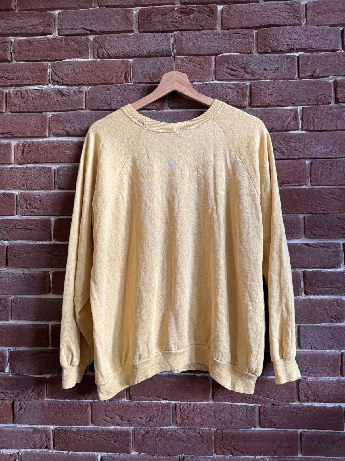 Fruit Of The Loom Rare 90s Yellow Screen Stars FOTL Blank Sweatshirt Crewneck Size US L / EU 52-54 / 3 - 2 Thumbnail