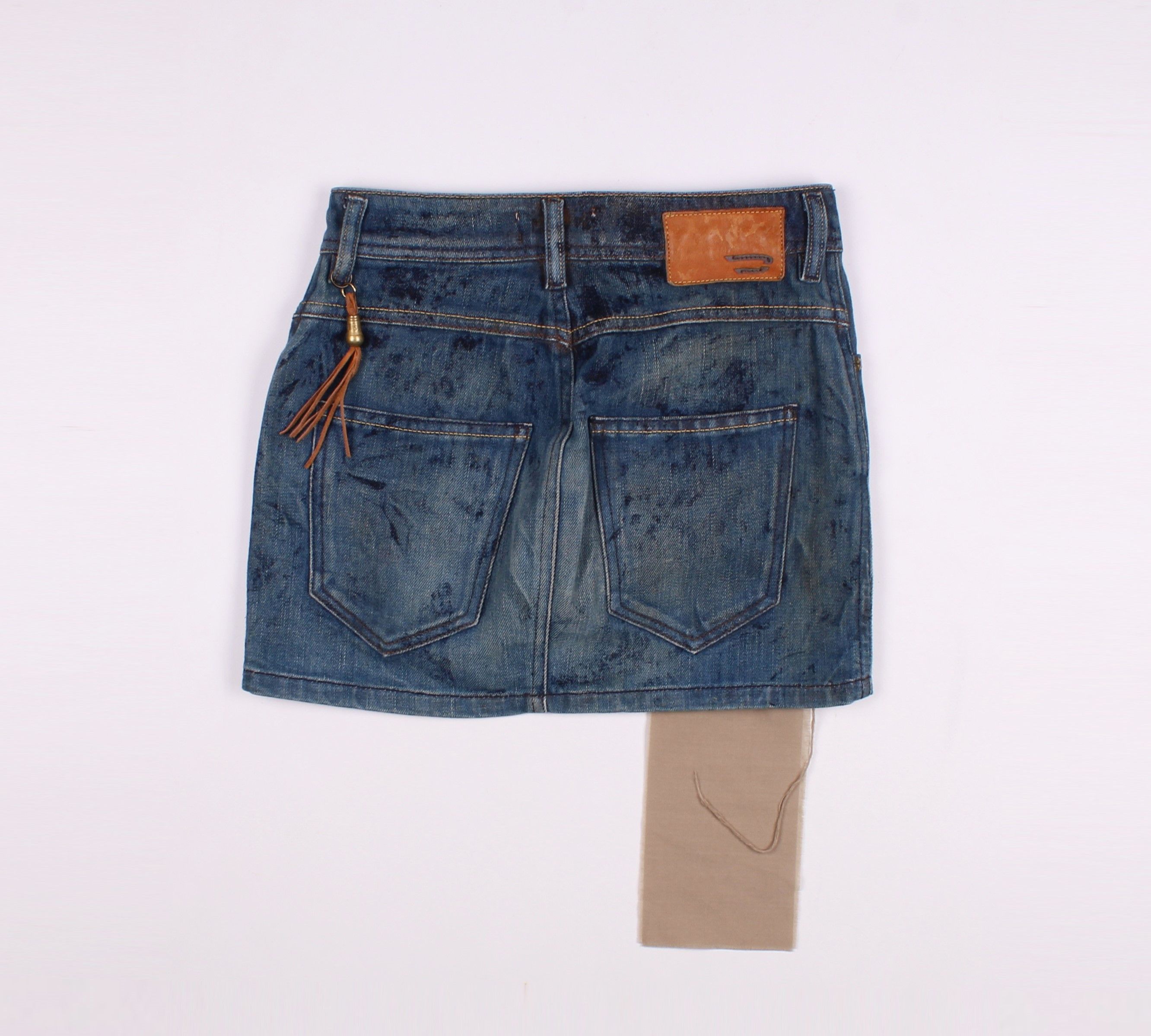 Diesel Vintage Y2K Diesel Denim Dirty Grunge Mini Skirt Size 25" / US 0 / IT 36 - 7 Thumbnail