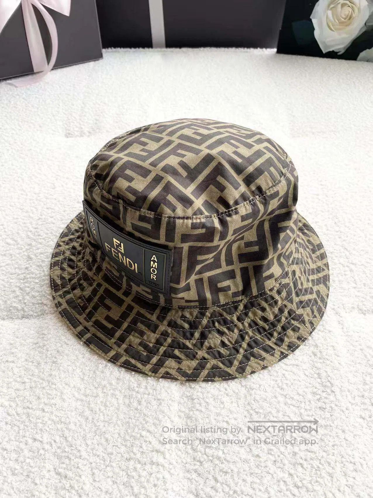 Fendi Fendi The leather brand logo is full of bucket hats| Size ONE SIZE - 1 Thumbnail