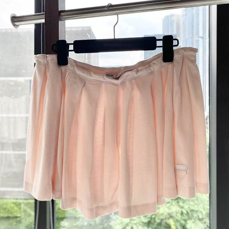 Prada Prada Pink Pleated Skirt Size 38 Size 26" / US 2 / IT 38 - 1 Thumbnail