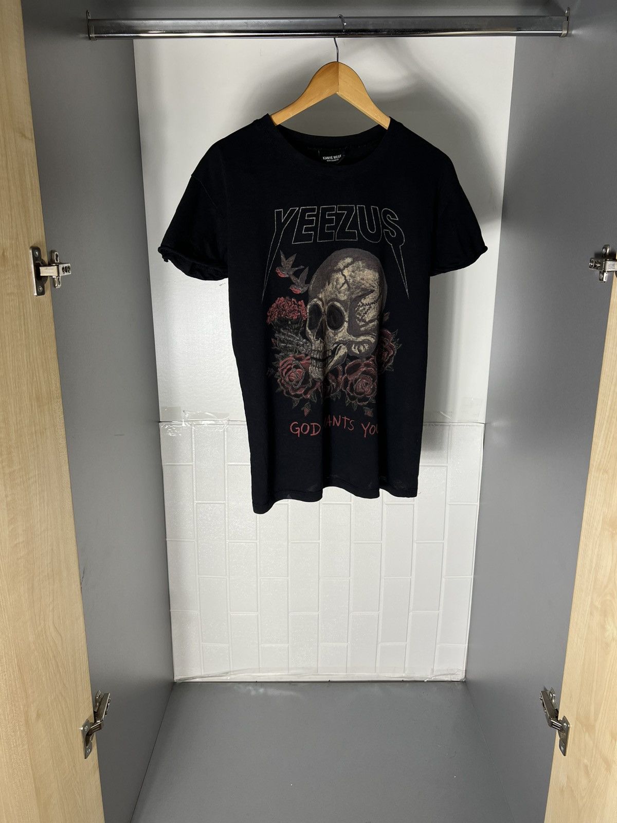 Vintage VERY RARE KANY WEST YEEZUS TOUR PABLO YEEZY ALBUM Y2K 90s Size US S / EU 44-46 / 1 - 5 Thumbnail