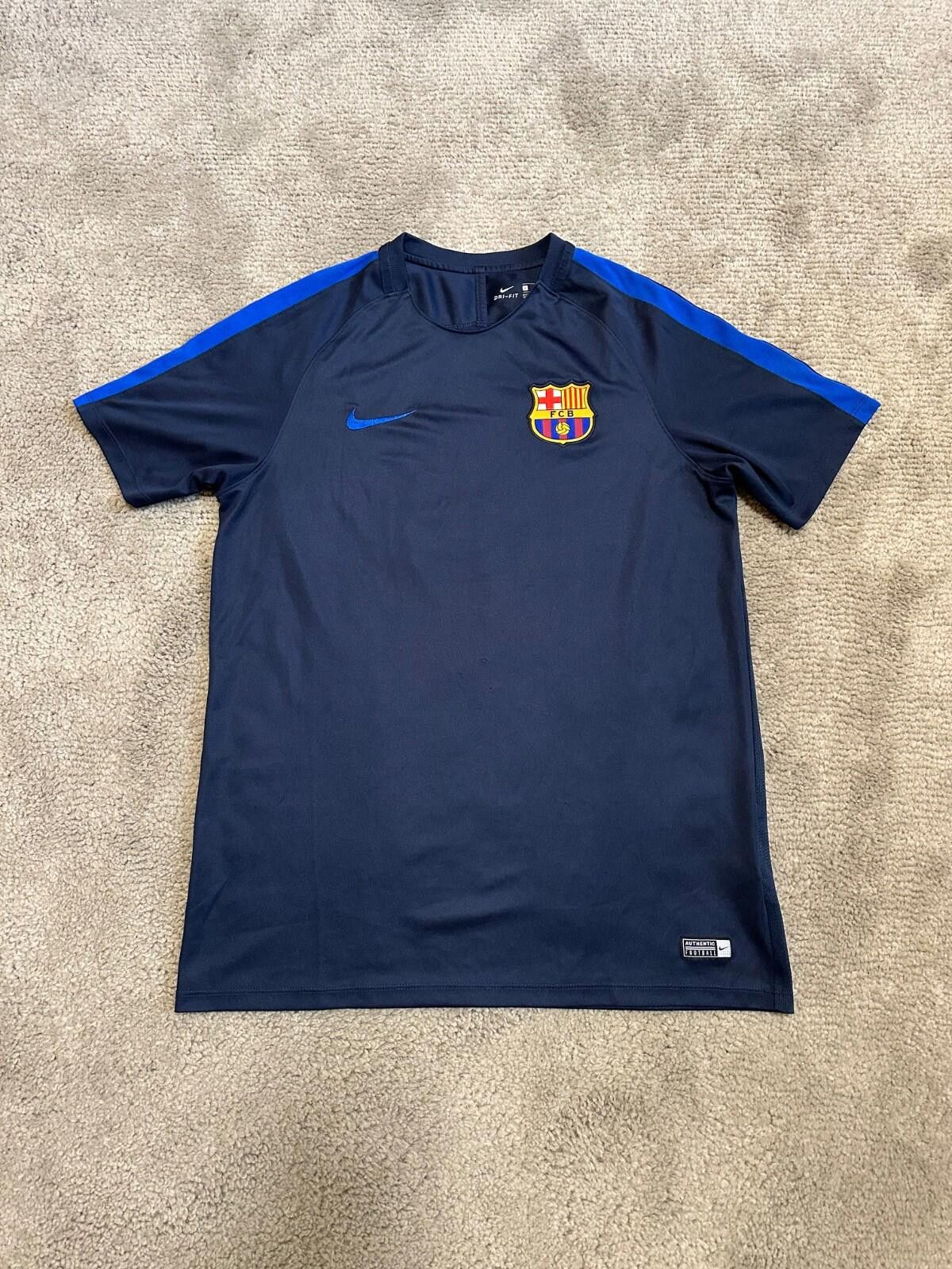Nike BARCELONA NIKE 2016/2017 FOOTBALL SOCCER TRAINING JERSEY Size US L / EU 52-54 / 3 - 1 Thumbnail