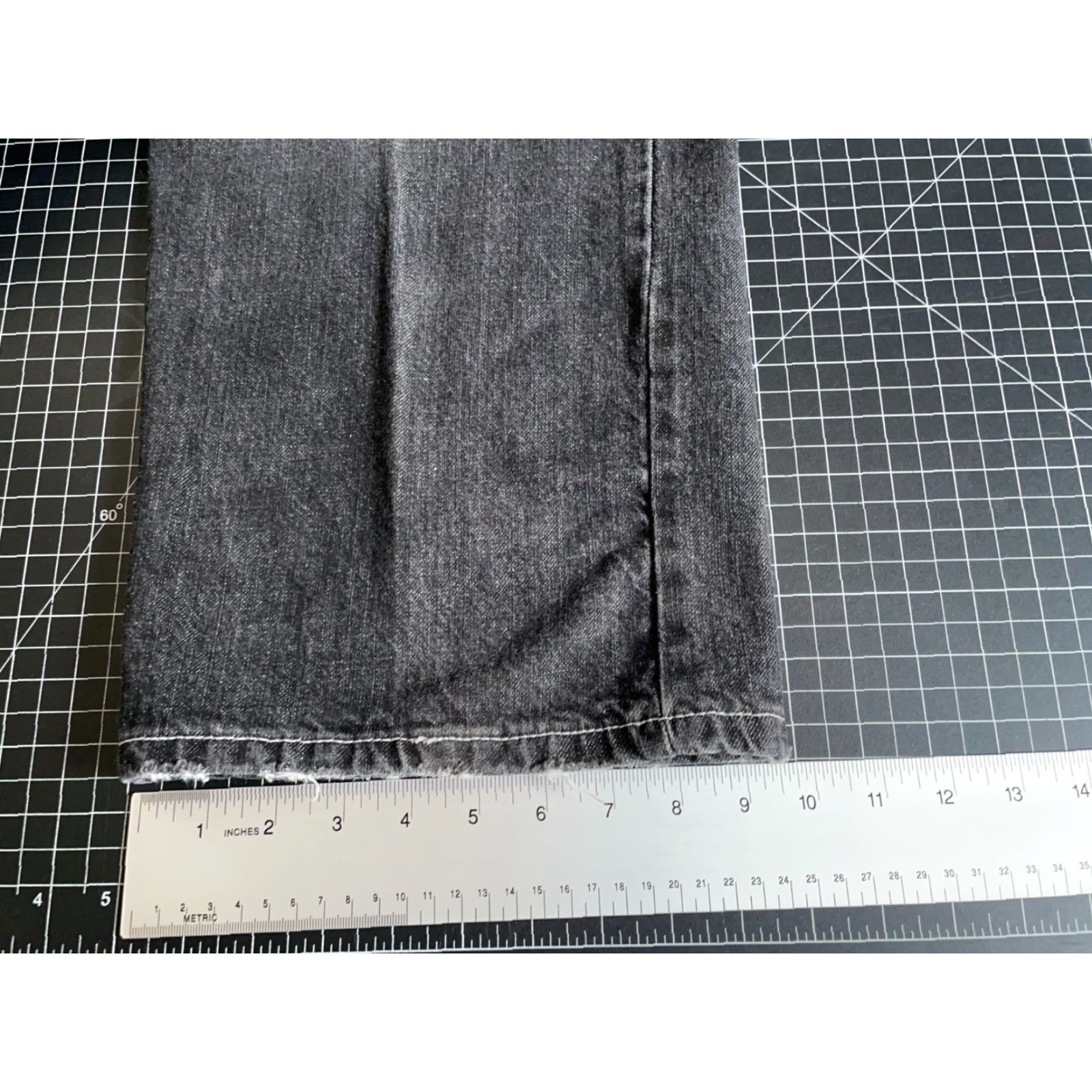 Vintage G-Unit Jeans Men Baggy Fit 38 x 33 Washed Black Dark Gray Embroidered 5-Pocket Vintage Y2K Size US 38 / EU 54 - 7 Thumbnail