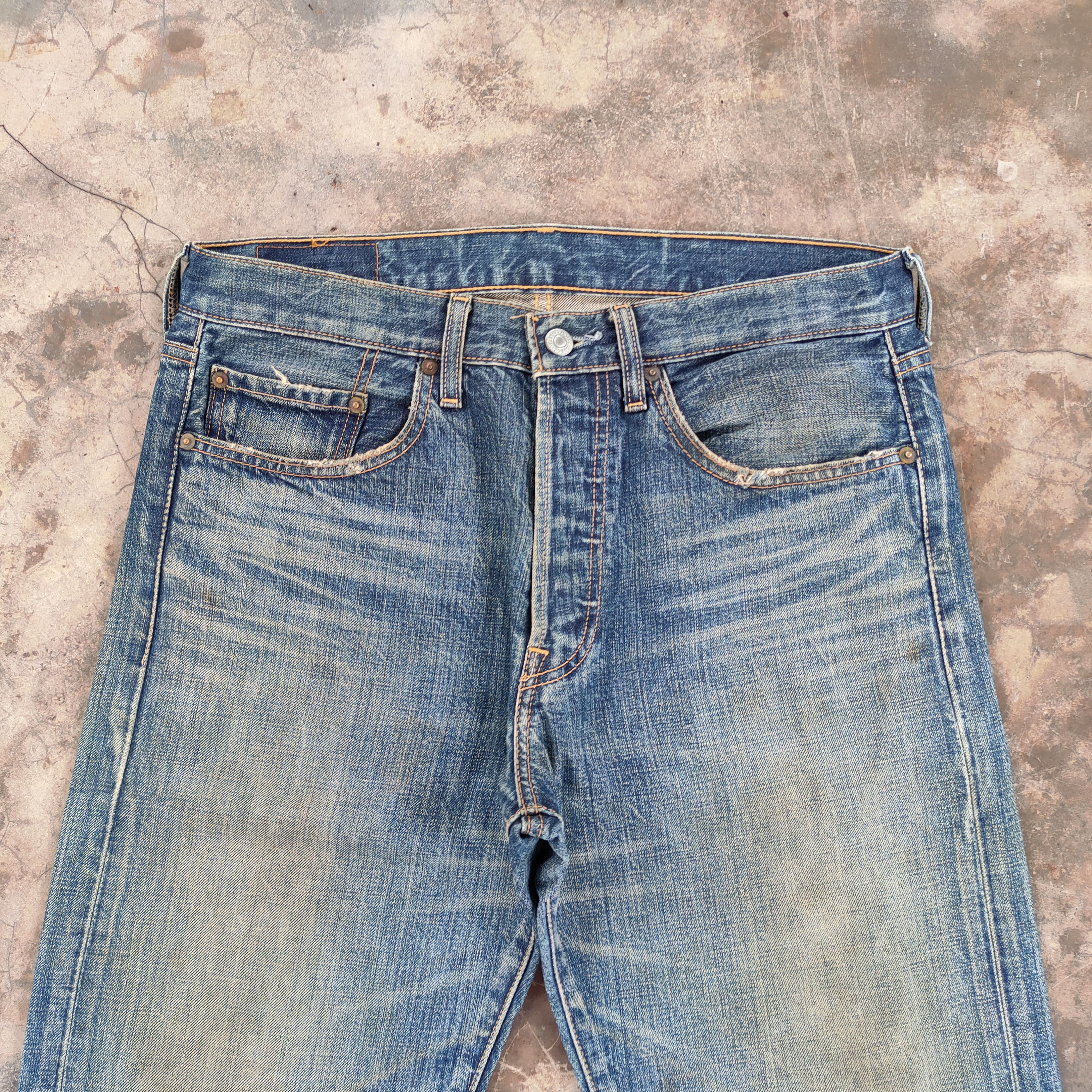 Levi's Vintage Clothing Vintage Levi's 501 RUSTY ripped denim jeans pants Size US 32 / EU 48 - 4 Thumbnail