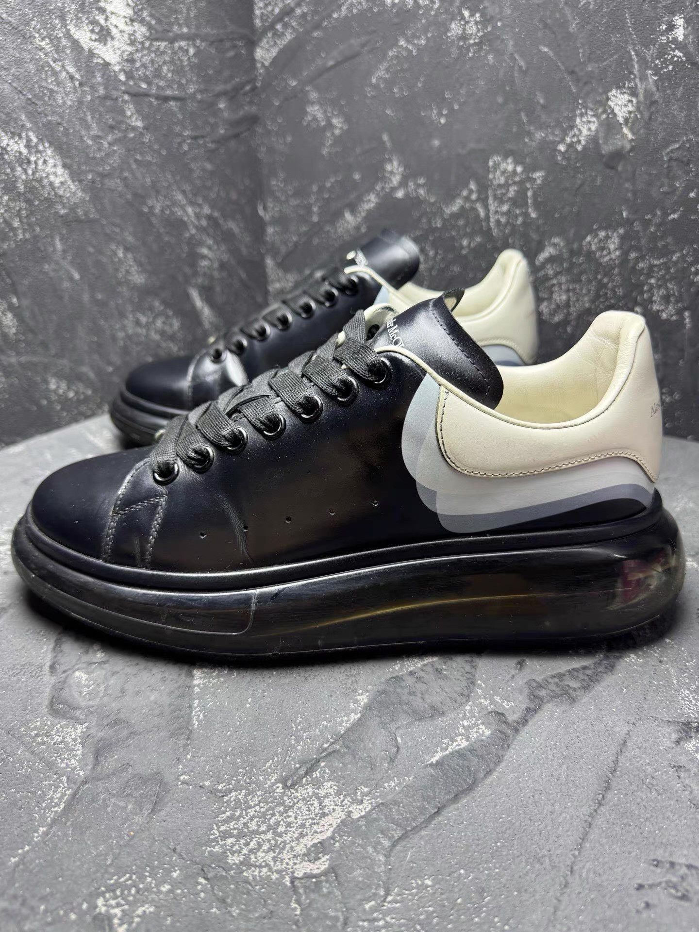 Alexander McQueen Alexander McQueen Air Sneakers with Gradient Wave Heel Q10 Size US 8 / EU 41 - 7 Thumbnail