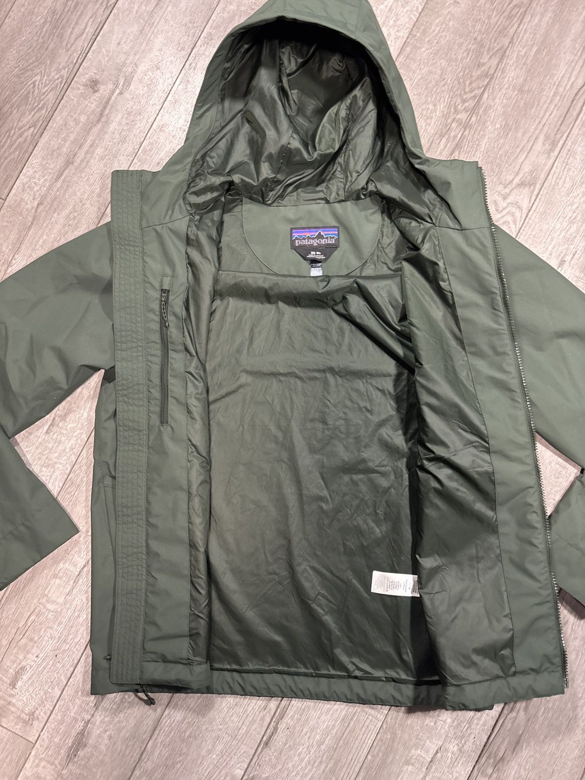 Patagonia Patagonia Jackson Glacier Rain Shell Size US XS / EU 42 / 0 - 6 Thumbnail